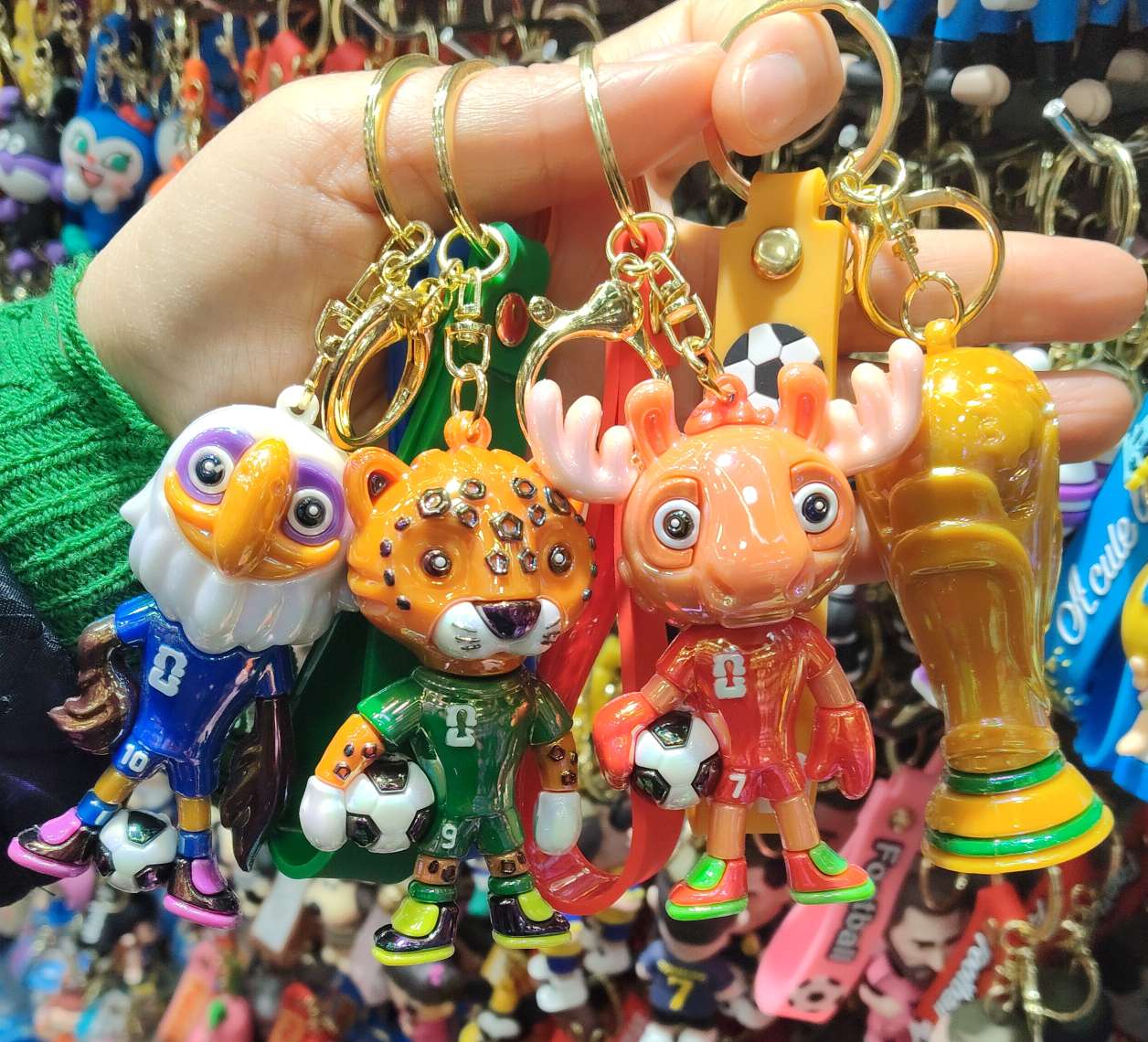 钥匙扣挂书包当装饰品小孩的