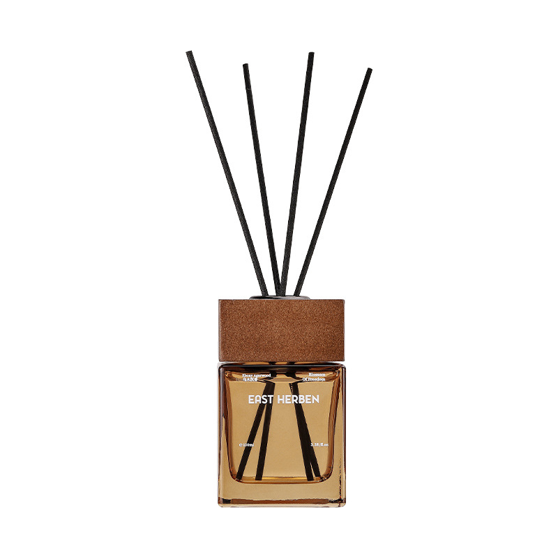 كما ان الهواء في غرفة الجلوس الخالية من النار والهواء طازج Item Picture