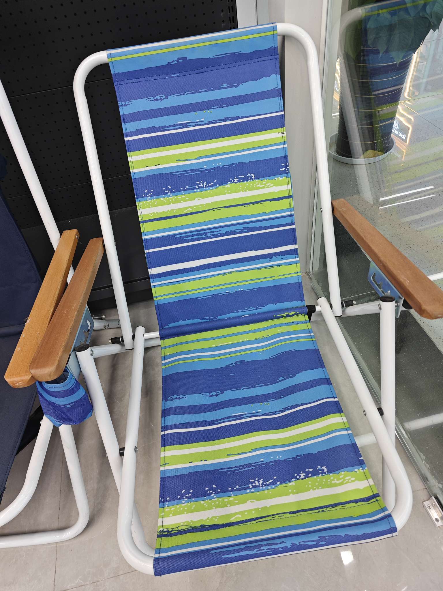 Outdoor products: multi-functional portable camping tables and chairs, moon chairs, folding camping carts, camping equipment, lightweight and casual outdoor leisure products details Picture