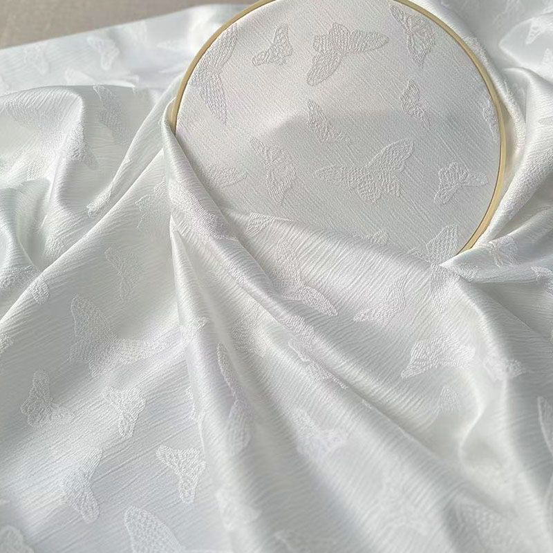 浮雕玫瑰提花暗纹汉服古风浮雕提花布料褶皱清新ins风田园风布料产品图