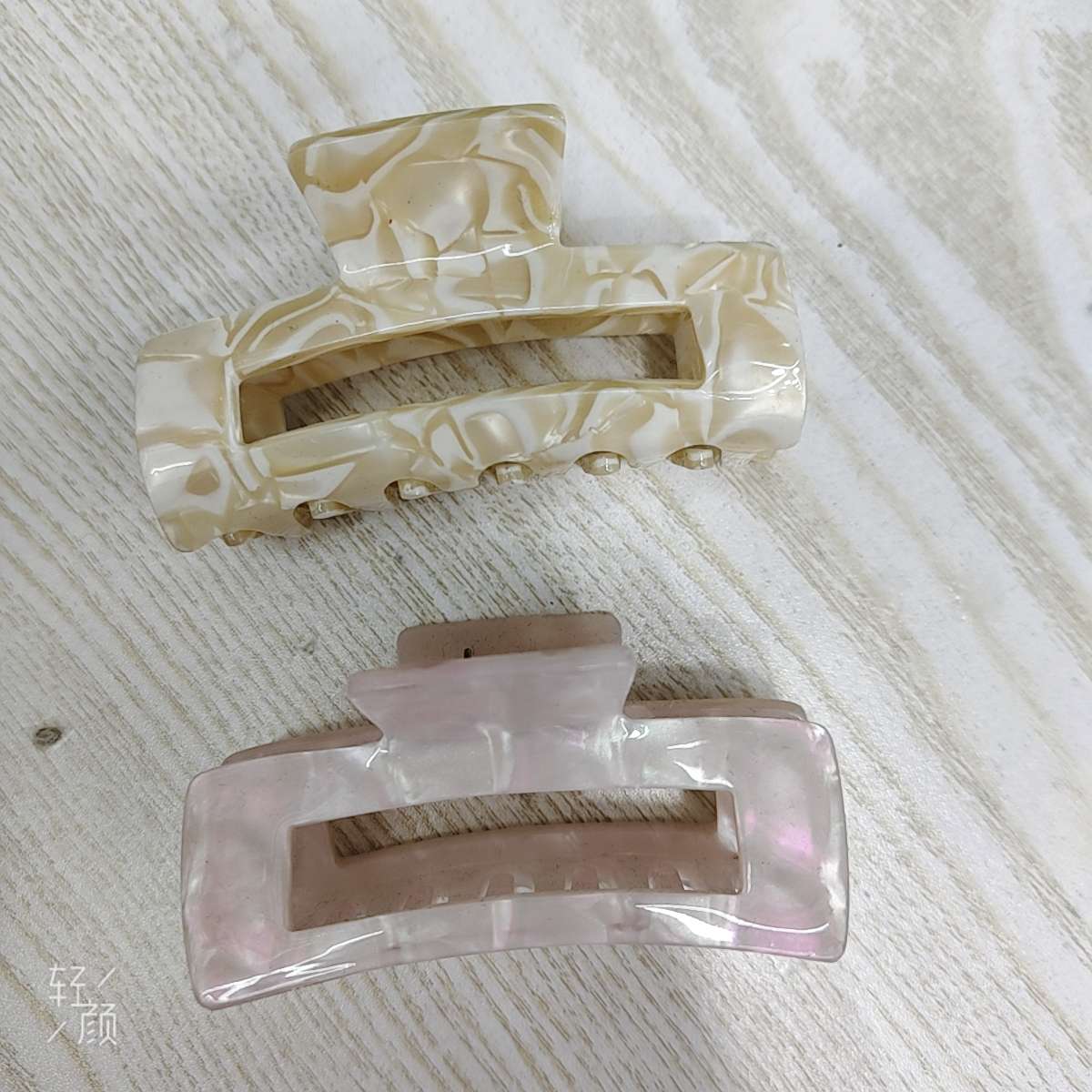 Rectangular grab clip, Feliya women's spliced hair tie, Korean style hair tie, hair accessory, hair accessory, hair tie, hair band, simple and versatile, fashionable women's acrylic large claw hair accessory, women's spliced Korean style hair band, Feliya large claw hair detail image 7