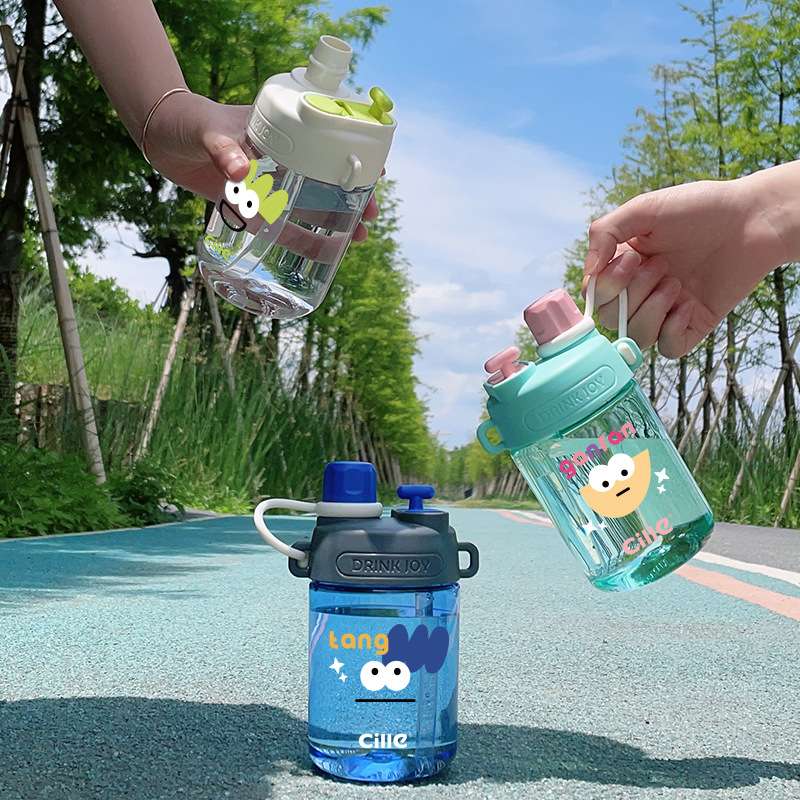 希乐水杯夏季户外运动学饮杯便携tritan可爱背带吸管杯随手手提 产品图