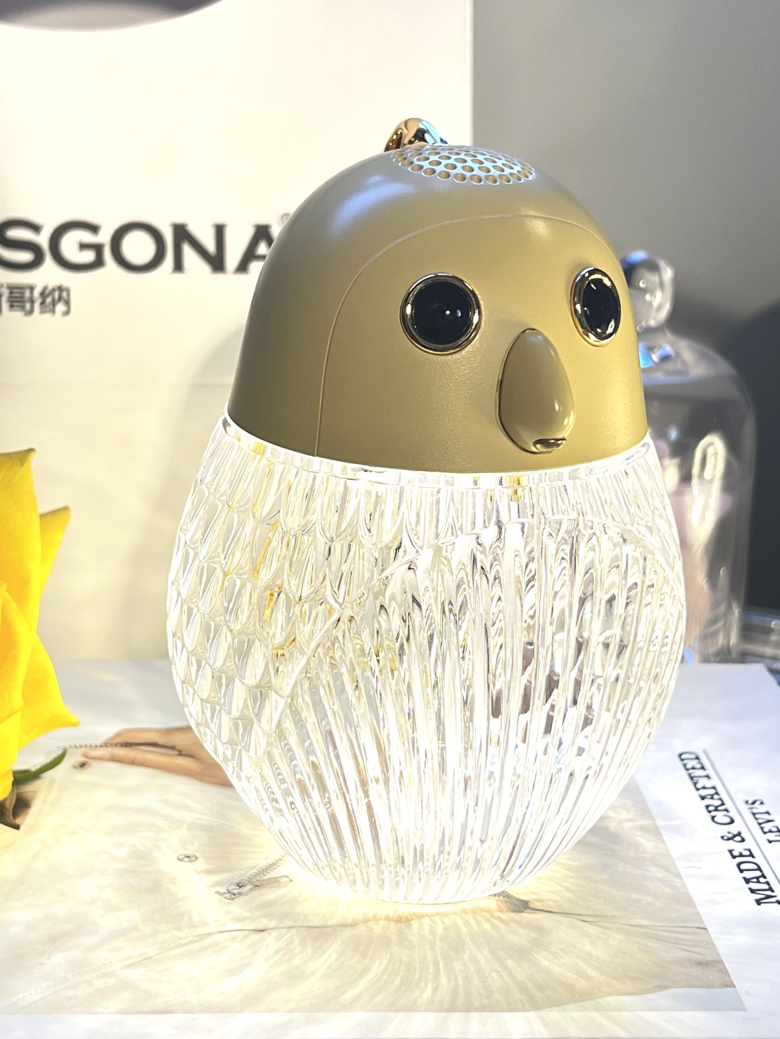 Creative table lamps, home acrylic ambient lights, creative table lamps, night lights, decorative lights, ornaments full figure