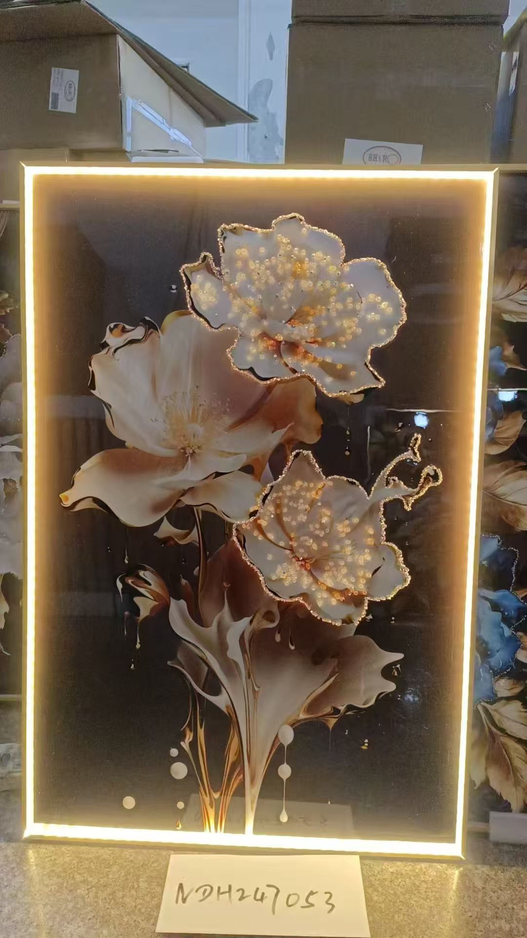 Peacock Light Luxury entrance hall decorative painting, led light painting, new high-end crystal porcelain hanging painting, corridor and passage mural details Picture
