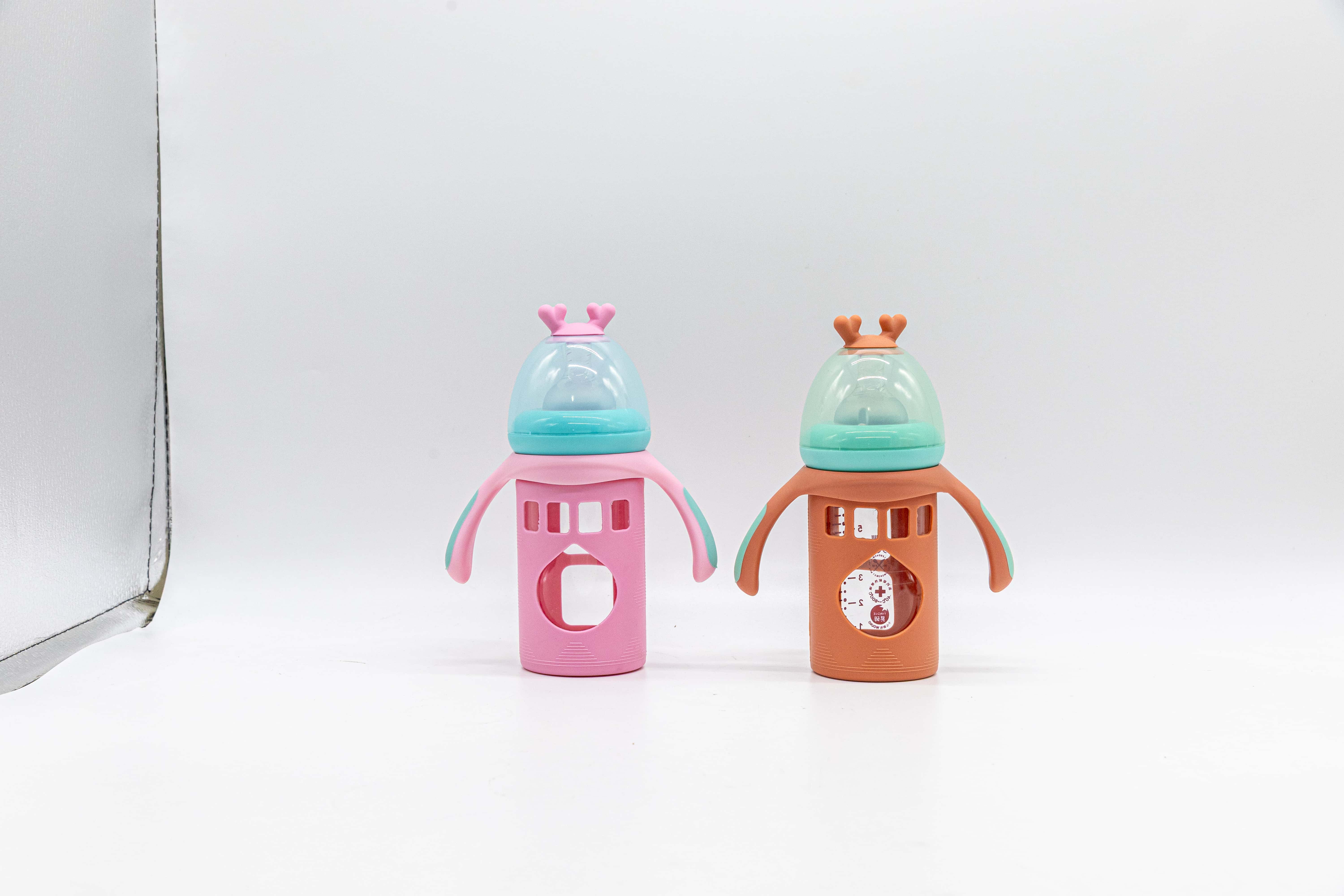 奶瓶相关实物图