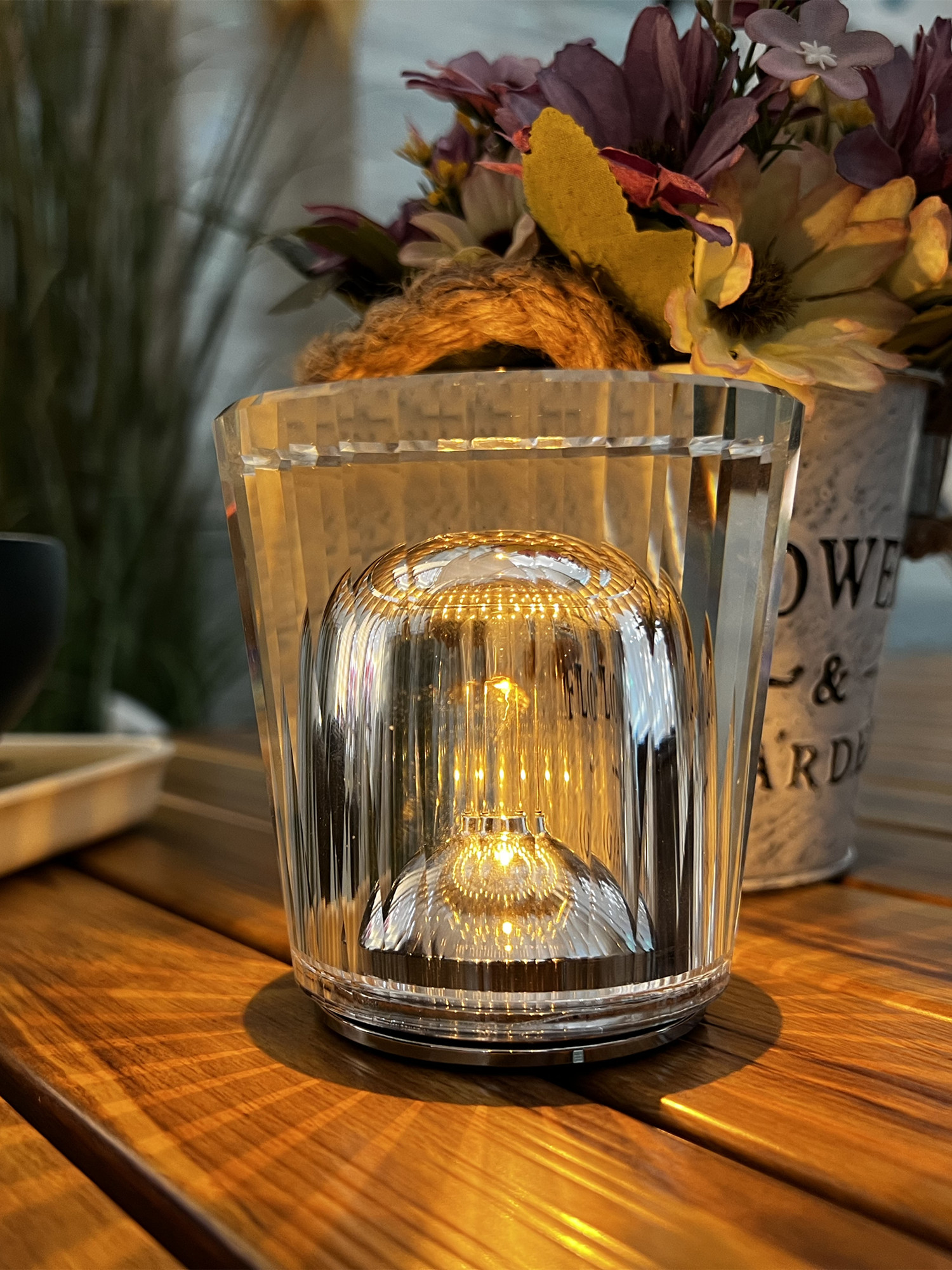 Creative table lamps, home crystal atmosphere lamps, creative table lamps, night lights, decorative lamps, ornaments full figure