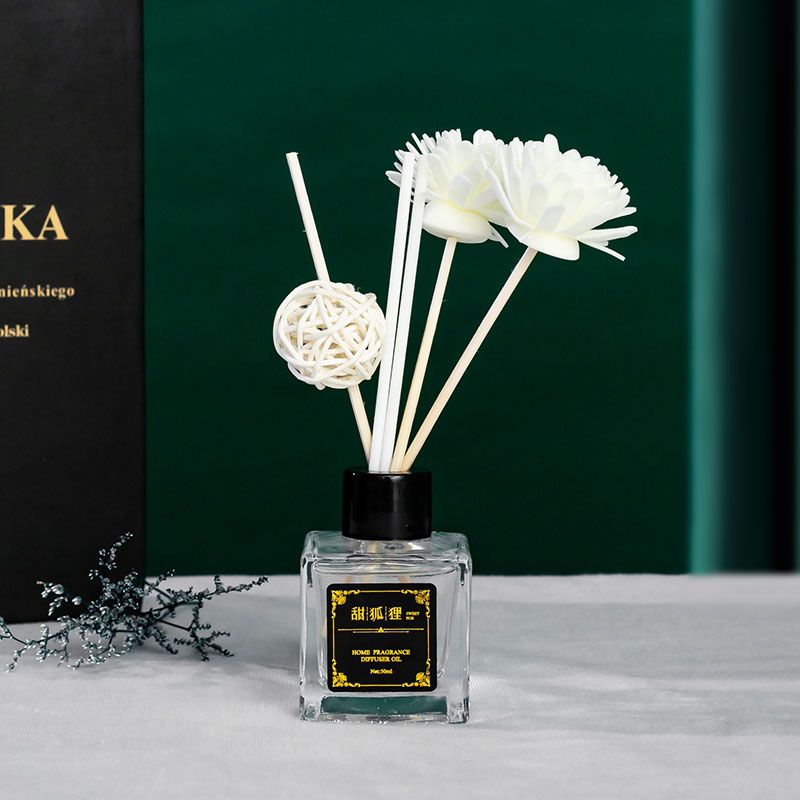 50ml小容量四方瓶无火藤条香薰｜花卉装饰香氛 · 长效扩香｜卧室/客厅/卫浴通用空气清新香氛香薰