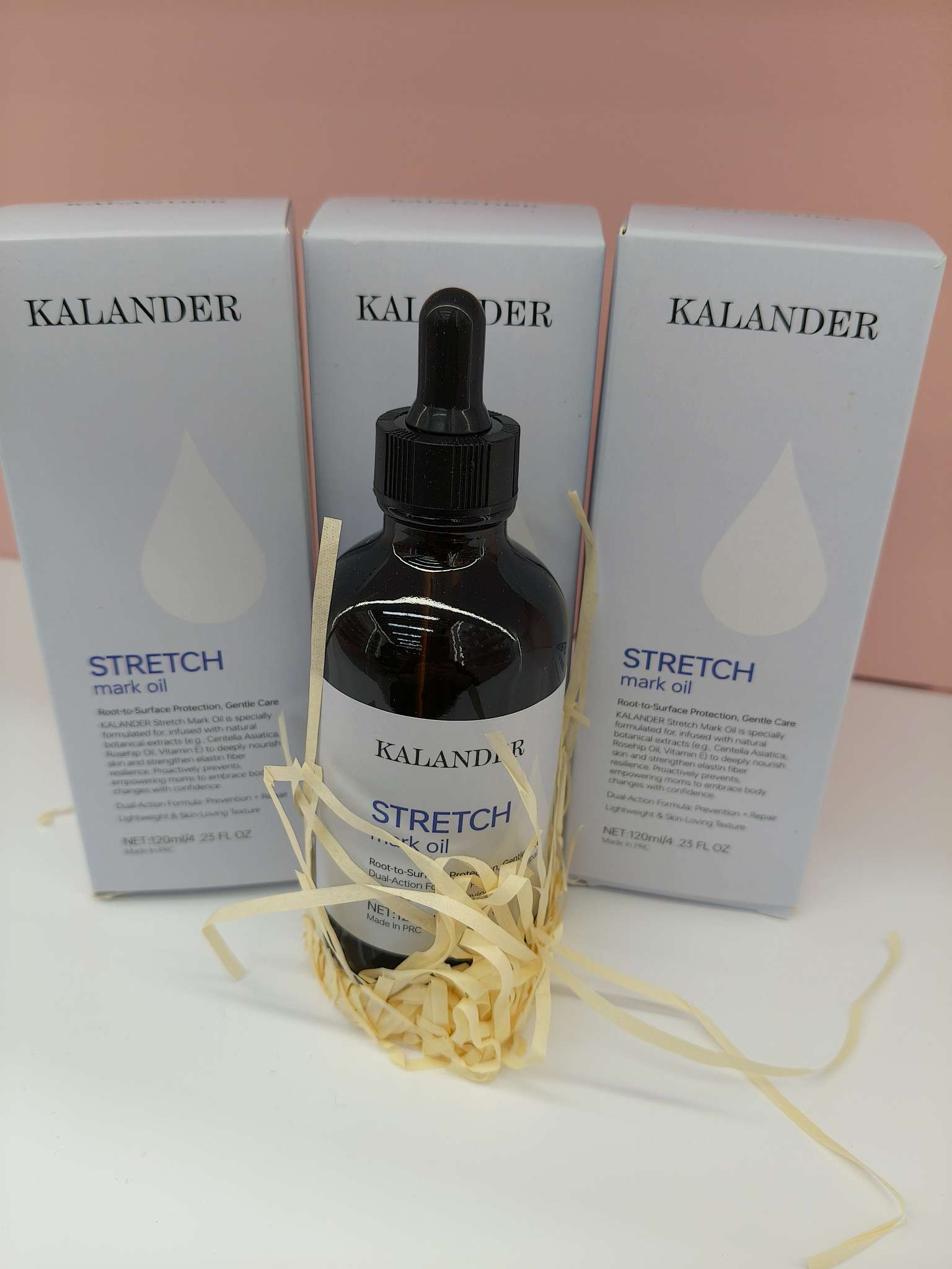 拉伸 马克石油  论成为有专为肌肤量身打造 天然植物萃取  预防+修复轻凉亲肤质感产品图