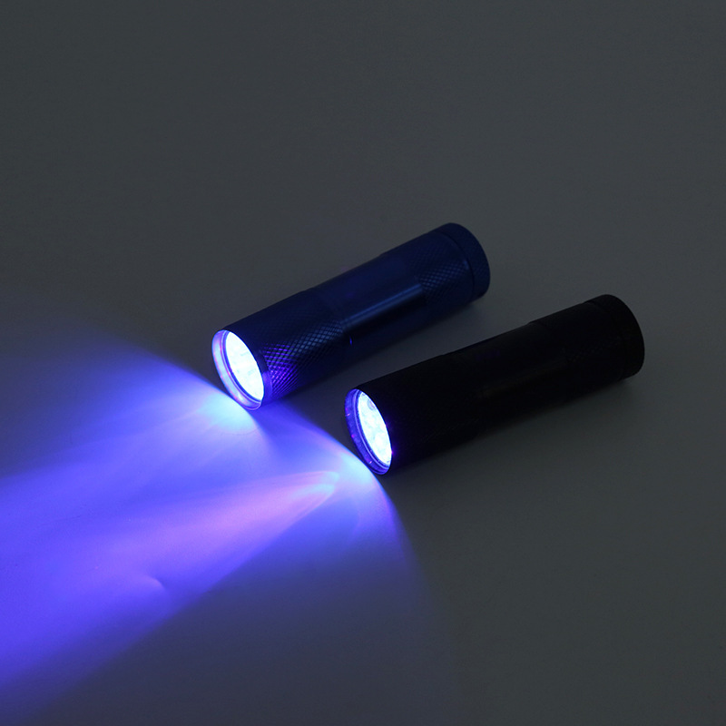 Factory direct sales of led purple light flashlight, multi-functional banknote inspection UV scorpion lamp flashlight, portable 395 ultraviolet flashlight pic 7