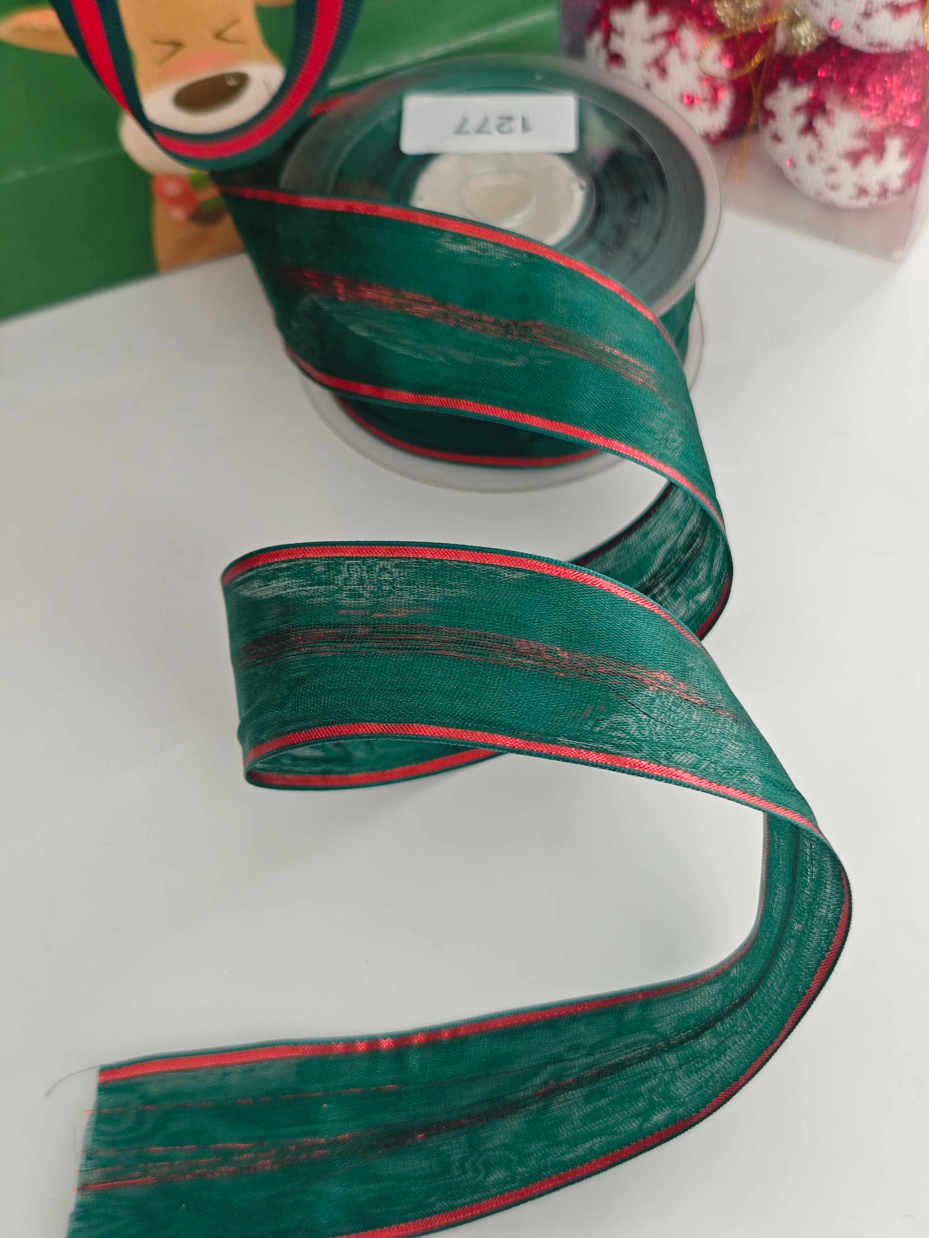 Item No. : 1277 Christmas Gift Packaging Decoration DIY Double-layer Red stripe Red onion green edge # Dark green Iron Christmas Ribbon 3.8cm Item Picture