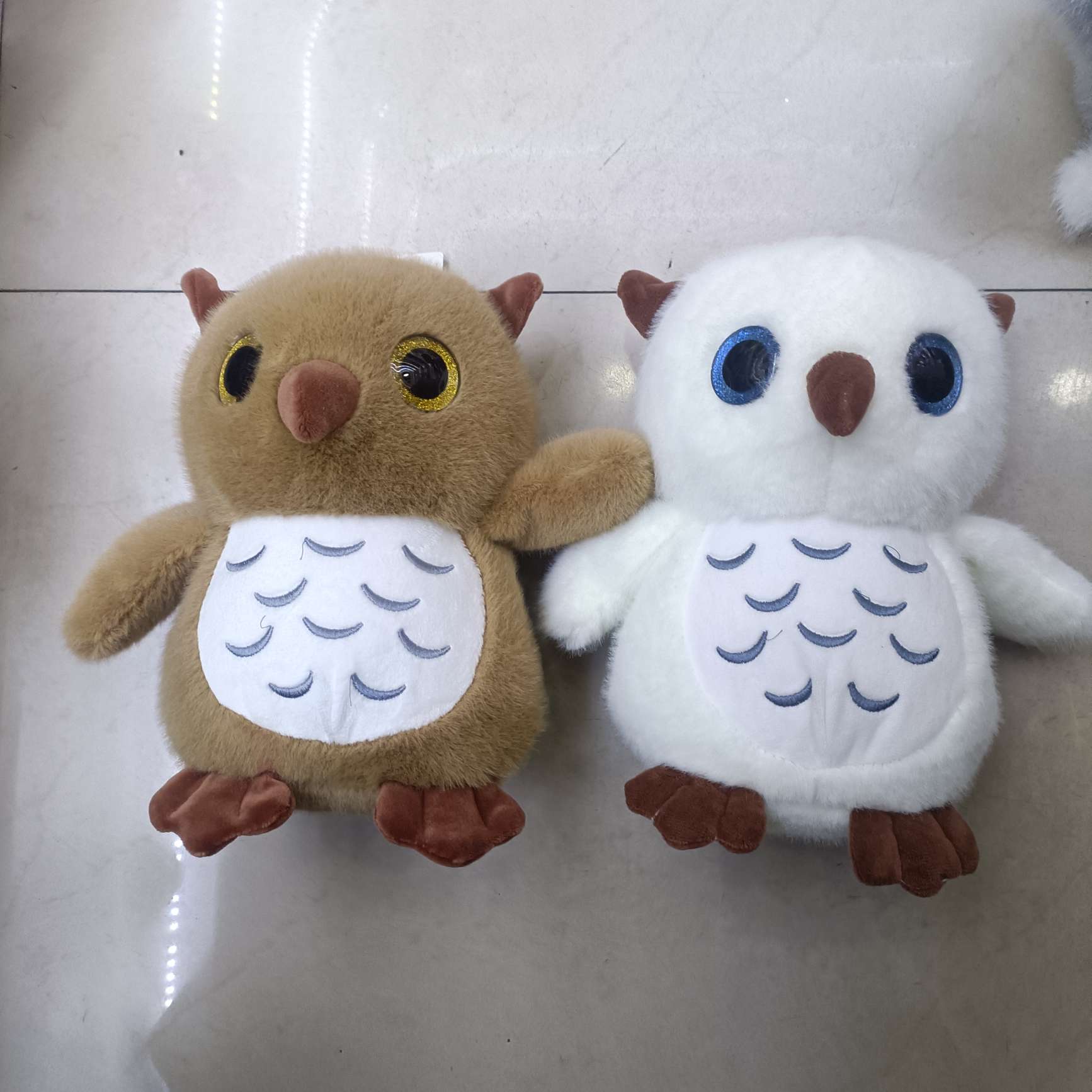 8寸毛绒玩具仿真动物2色猫头鹰