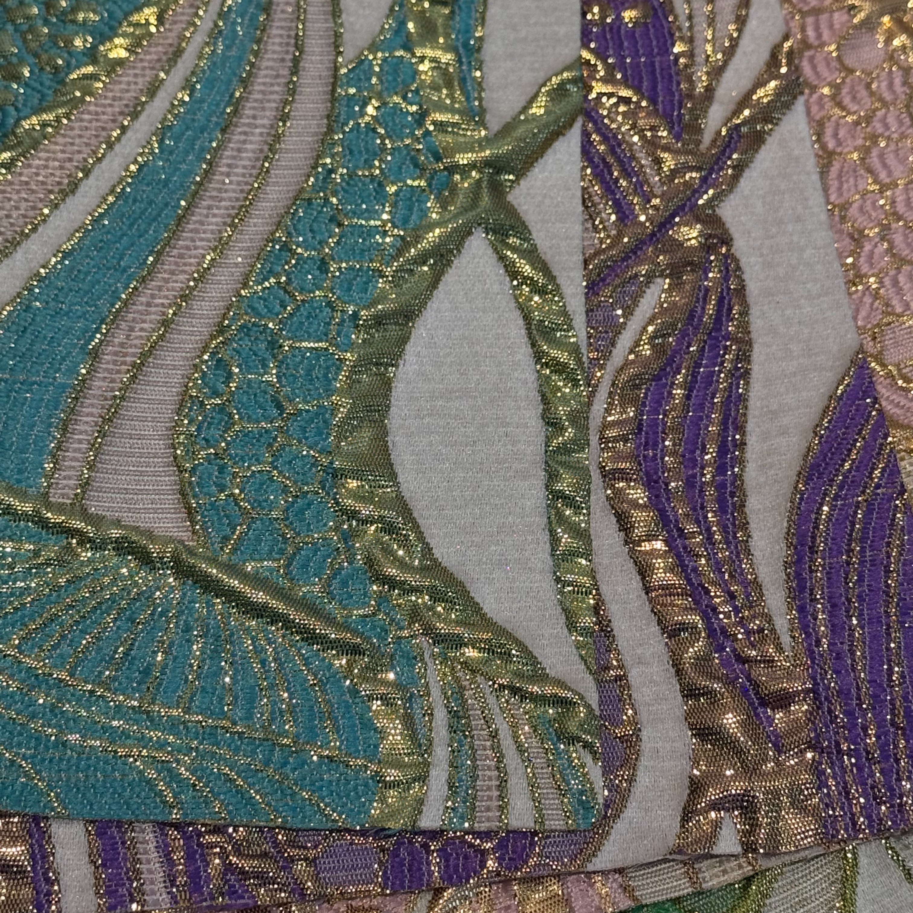 欧美优雅立体金丝浮雕色织提花面料西装套装连衣裙服装织锦缎布料枕巾用的布料格子布里布裙子外套面料详情3