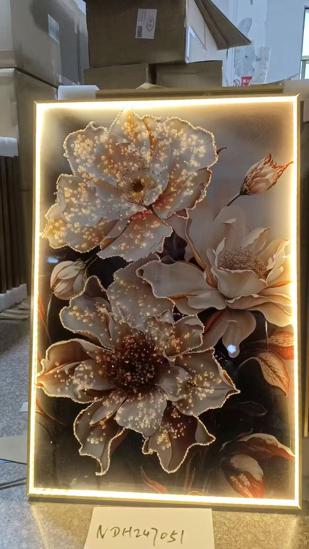 Peacock Light Luxury entrance hall decorative painting, led light painting, new high-end crystal porcelain hanging painting, corridor and passage mural Item Picture