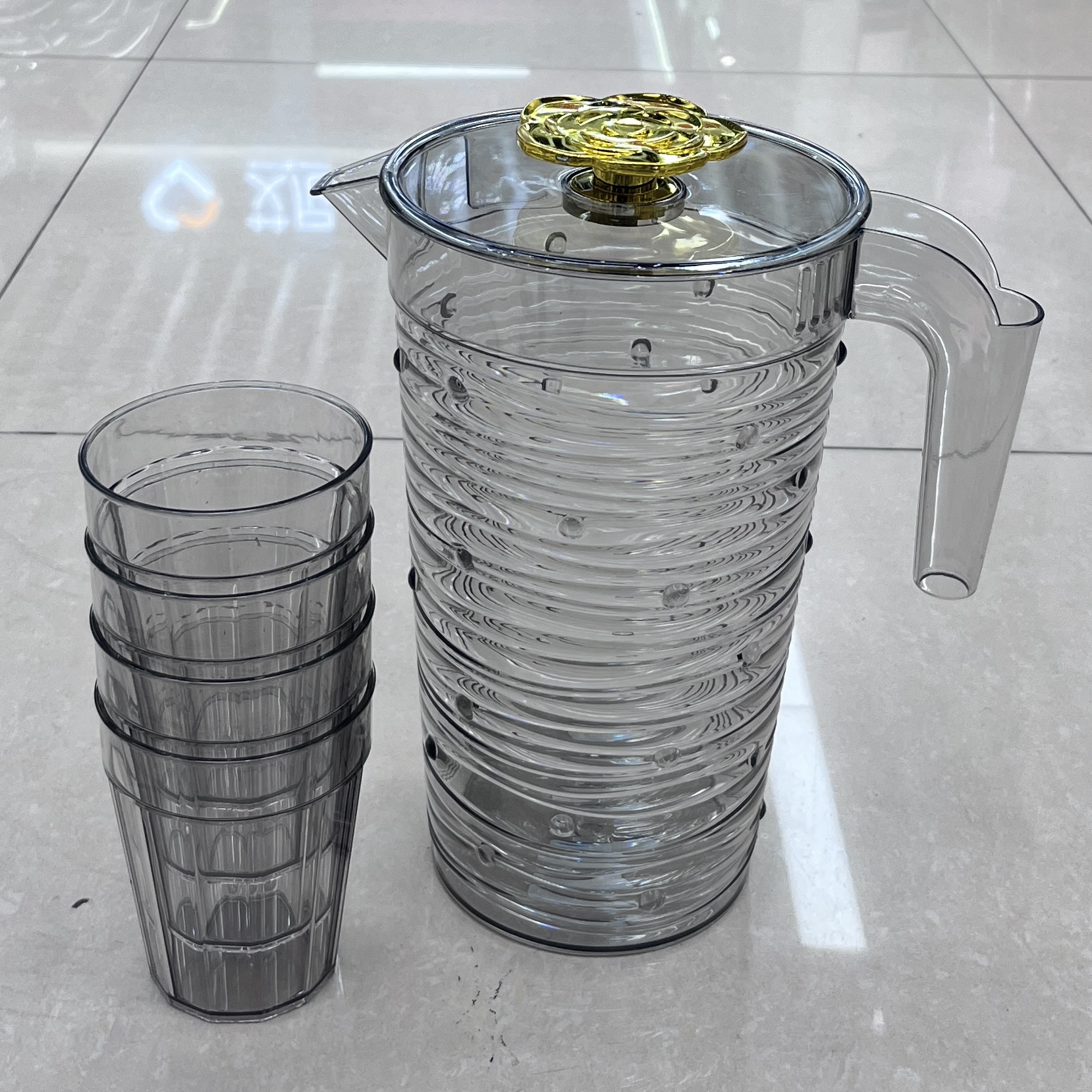 新款塑料冷水壶夏季家用凉茶壶大容量冰箱凉白开凉水壶套装杯子
