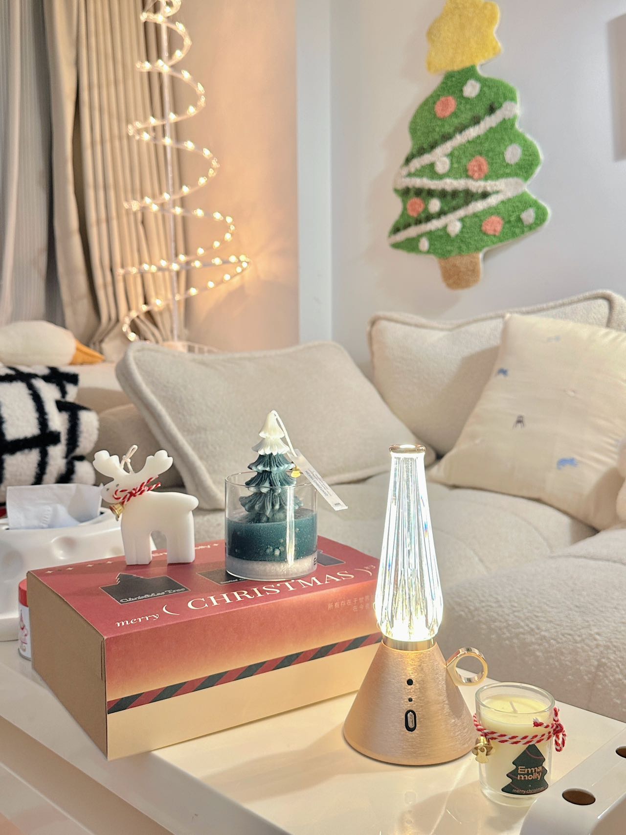 Creative table lamps, home acrylic ambient lights, aluminum alloy creative table lamps, night lights, decorative lights, ornaments Specification drawing