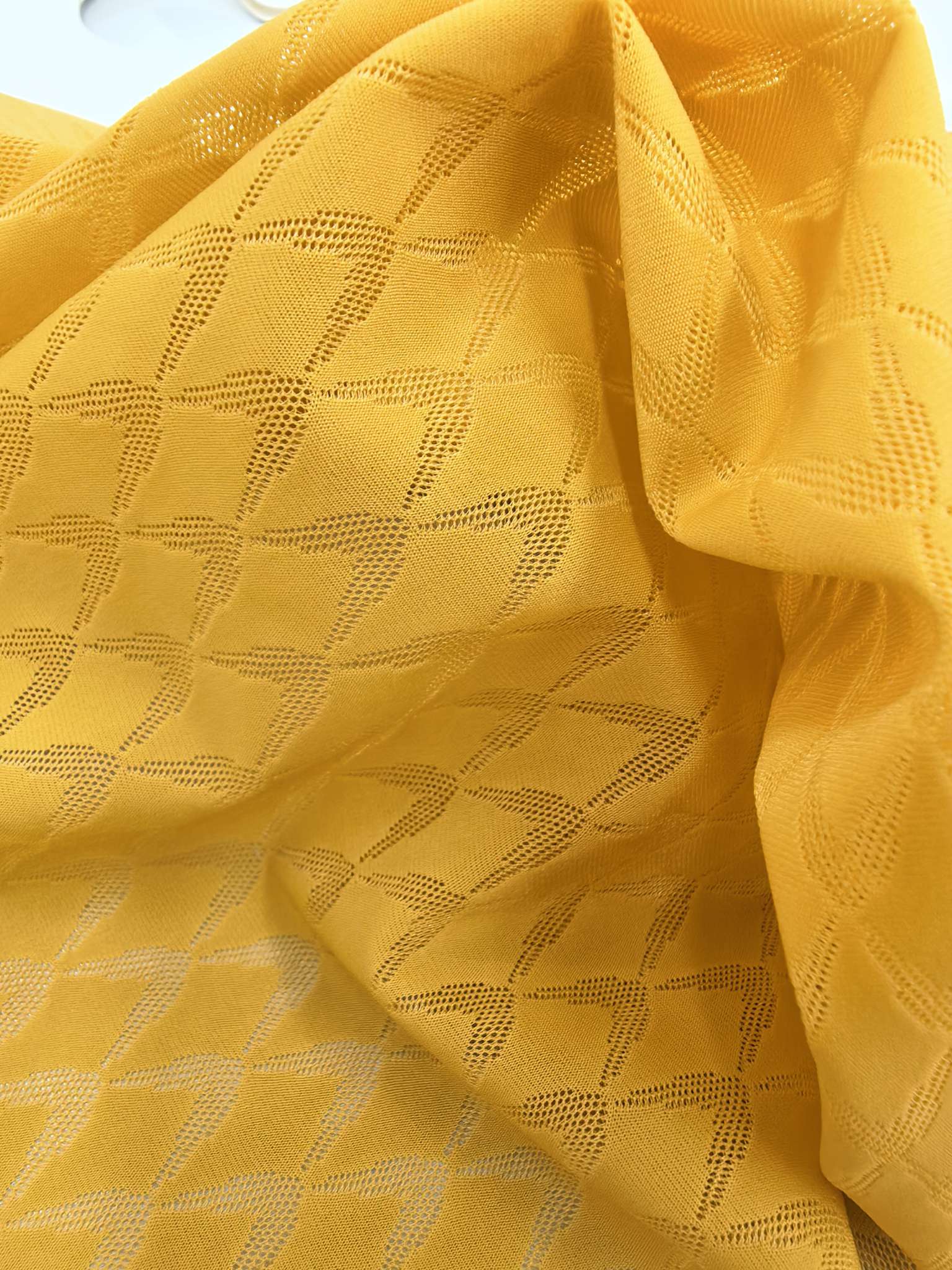 KWA90514 nylon knitted close-knit jacquard fabric, single-sided skin-friendly and soft, ice-silk cool feeling mesh, suitable for underwear, ice sleeves, gloves, masks and face masks. Independently innovated and developed in a targeted manner, custom-made based on samples Application Scenario