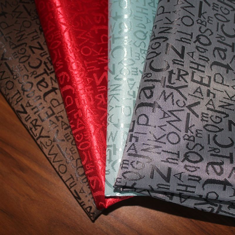 现货30色 皮革40S镜面皮革PVC人造革面料 厂家直销产品图