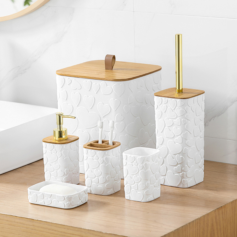 Foreign trade Love Relief Bathroom 6-piece set, bathroom 6-piece set, bathroom washbasin plastic set Application Scenario