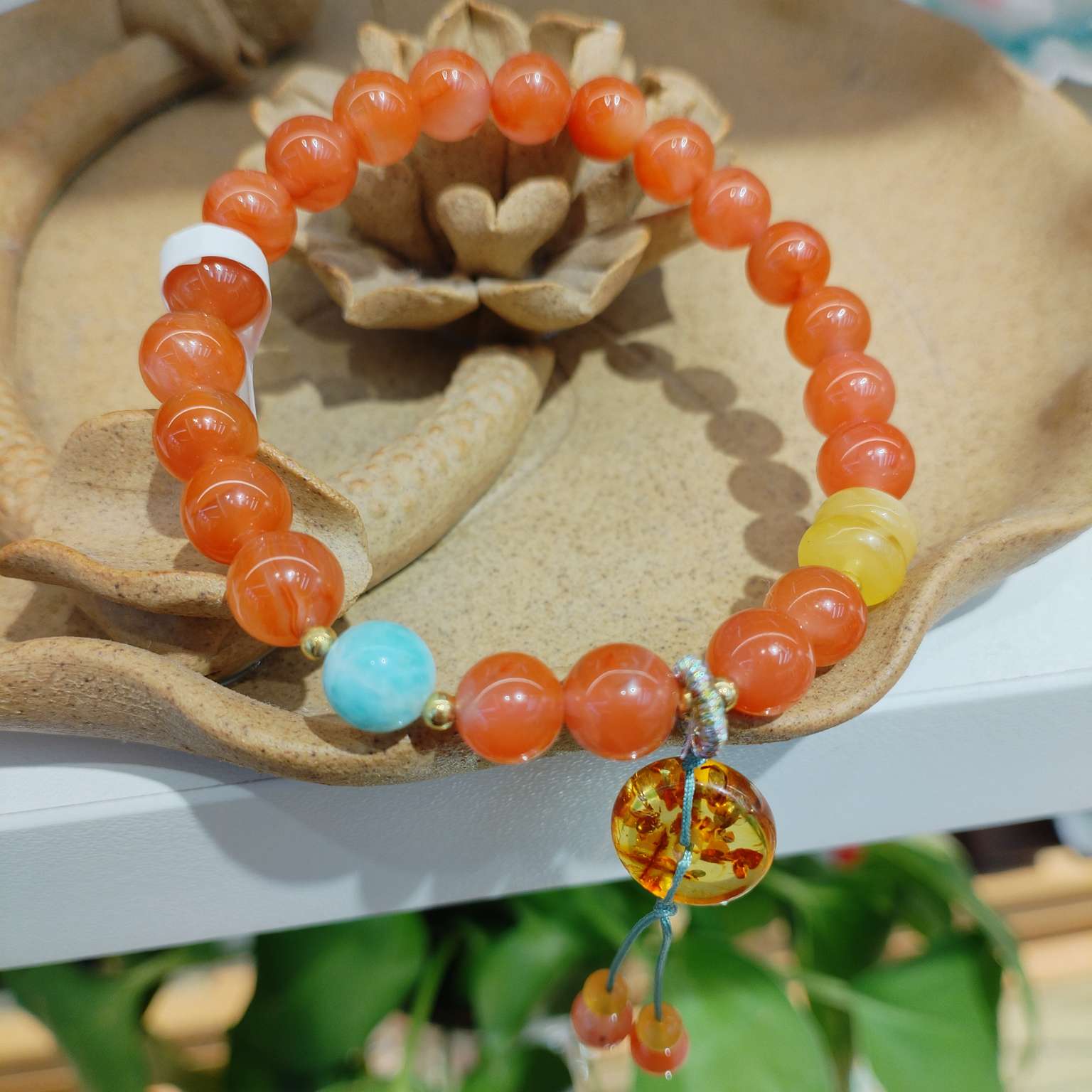 8mm Fashion Light Natural South Red bracelet, fashionable jewelry for women, original Korean version, simple and versatile accessory gift detail image 2