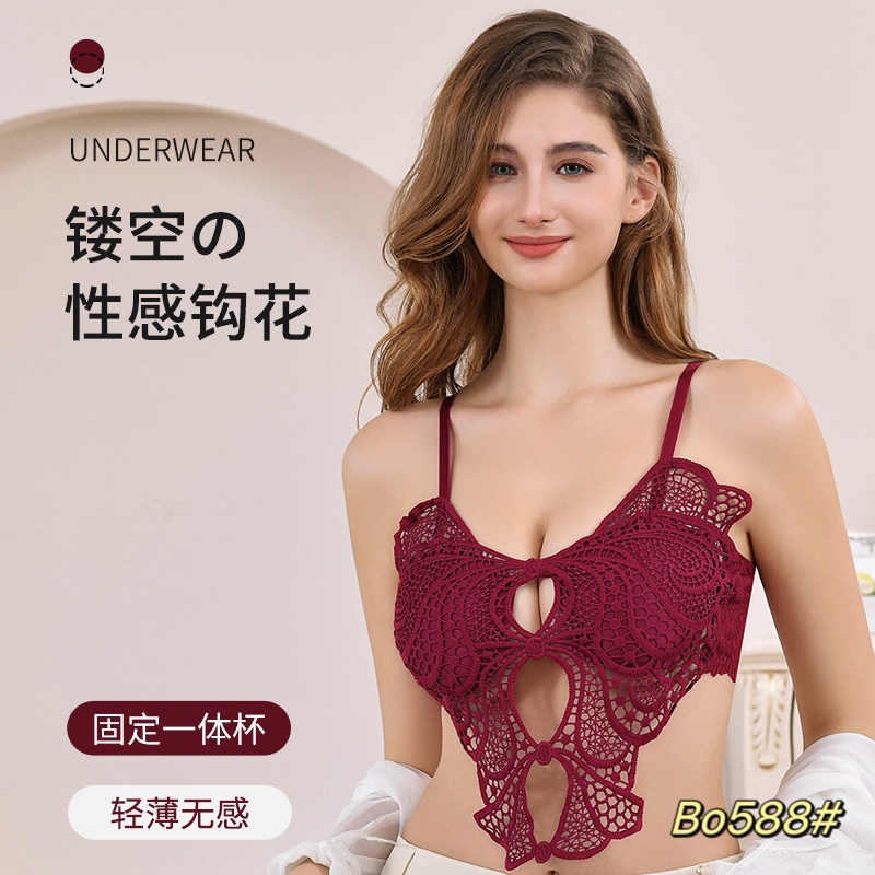 The halter vest has a chest pad Application Scenario