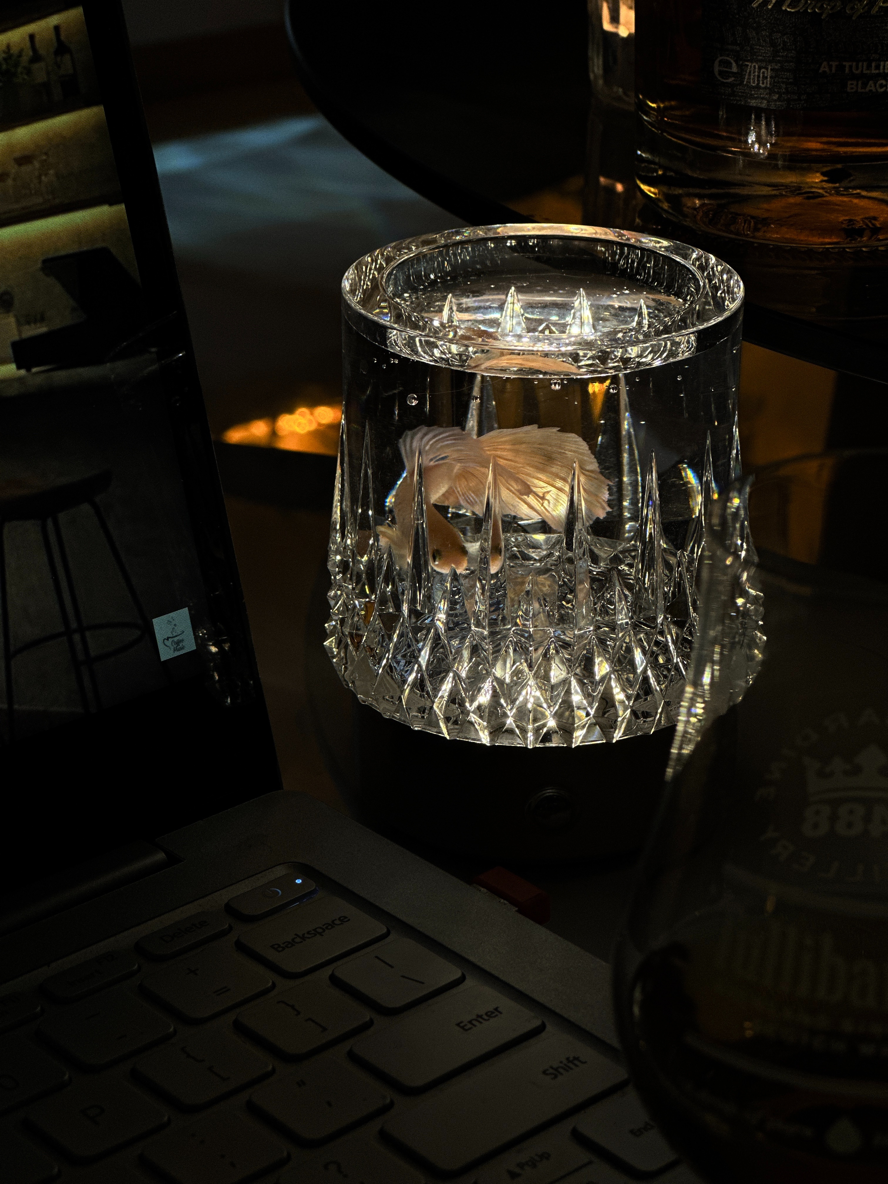 Creative table lamp, home decoration lamp, Keli atmosphere lamp, decorative item, night light, creative table lamp full figure