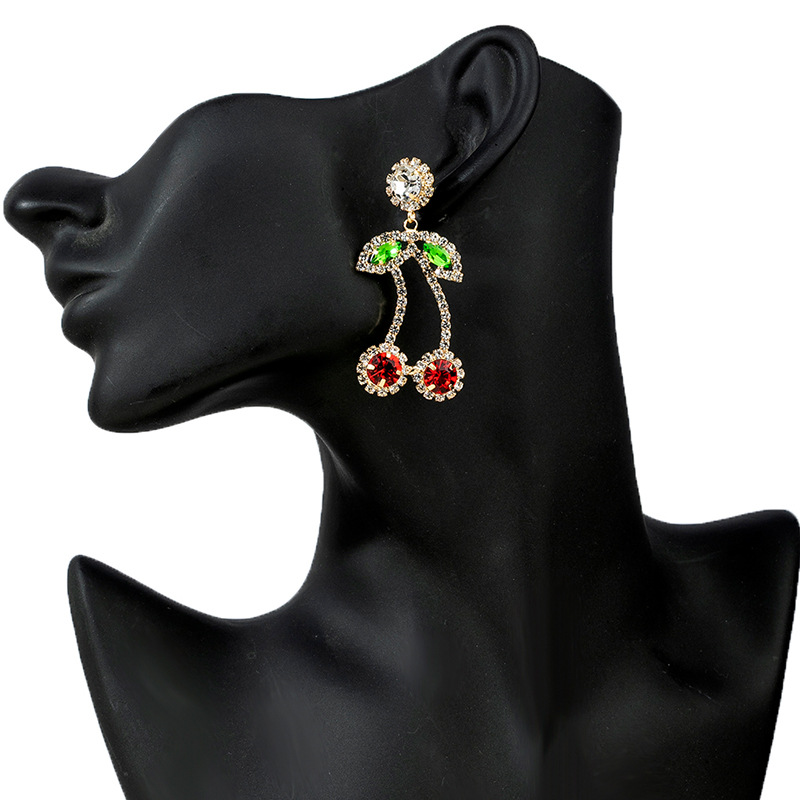 Wholesale of new cross-border European and American fashion red cherry rhinestone earrings, women's design sense and personality pendant with rhinestone setting full figure