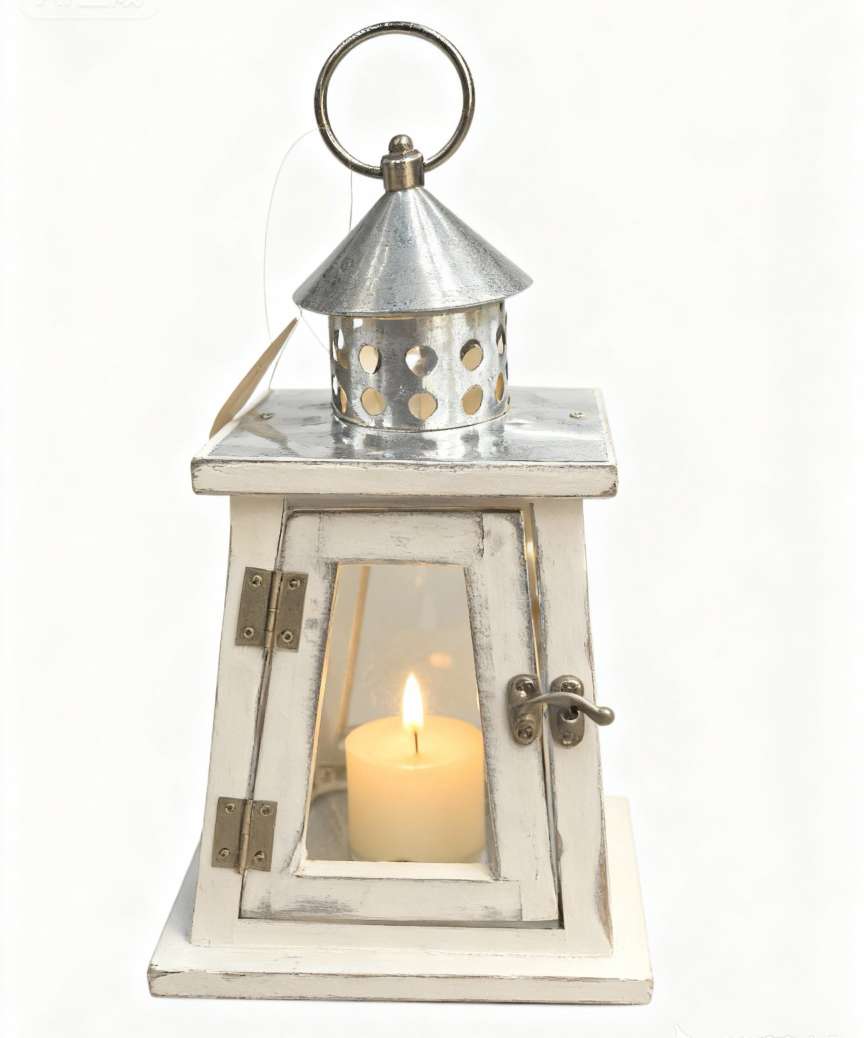 Handicrafts, candlesticks, wooden wind lamps, horse lanterns, outdoor Nordic style ornaments, indoor decoration, retro hand-held iron windbreak lamps, living room, bedroom, camping atmosphere decoration props, pointed heads