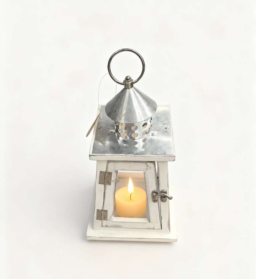 Handicrafts, candlesticks, wooden wind lamps, horse lanterns, outdoor Nordic style ornaments, indoor decoration, retro hand-held iron windbreak lamps, living room, bedroom, camping atmosphere decoration props, pointed heads details Picture