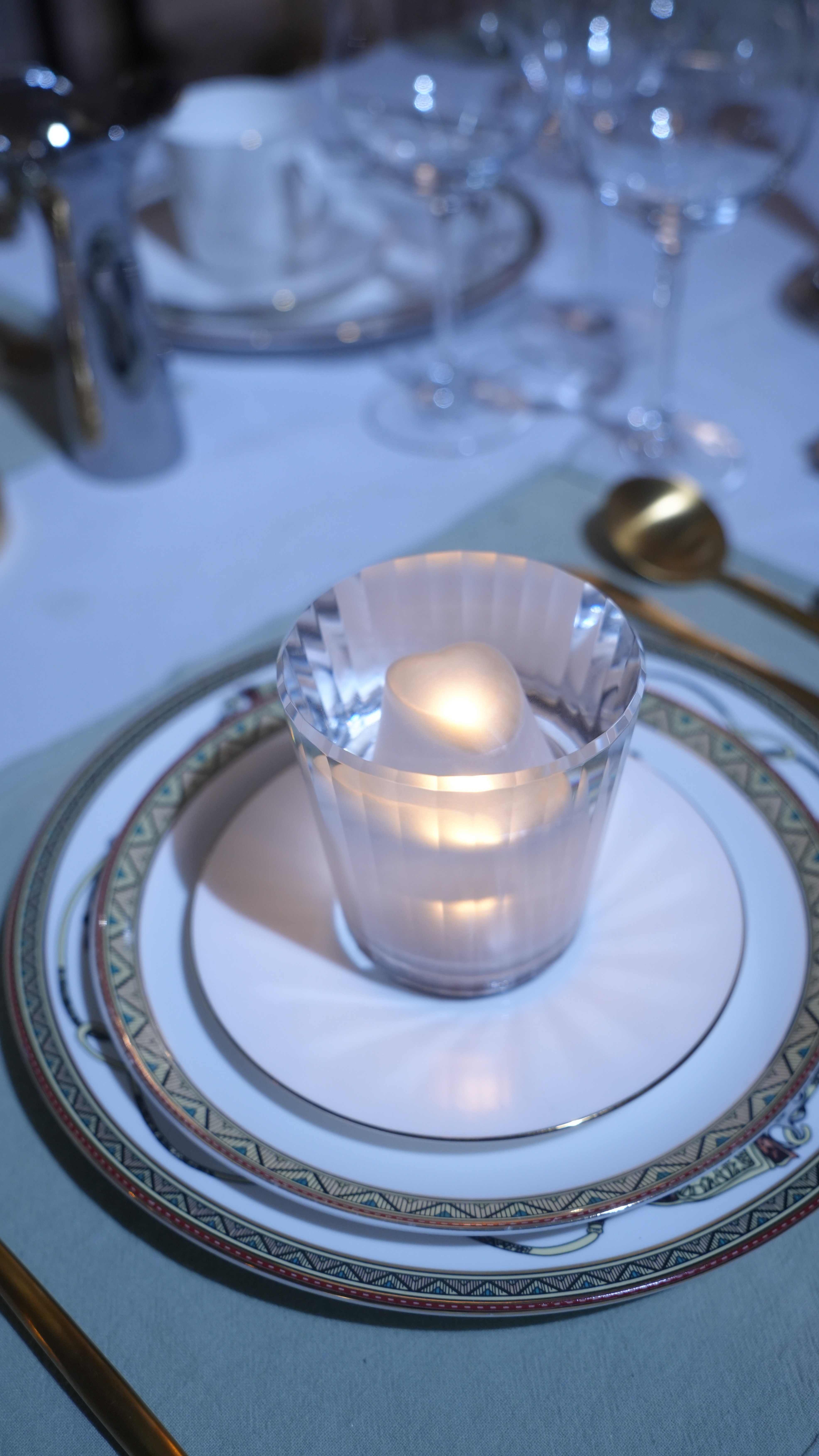 Creative table lamps, home decoration lamps, ornaments, night lights, crystal ambient lights, creative table lamps Application Scenario