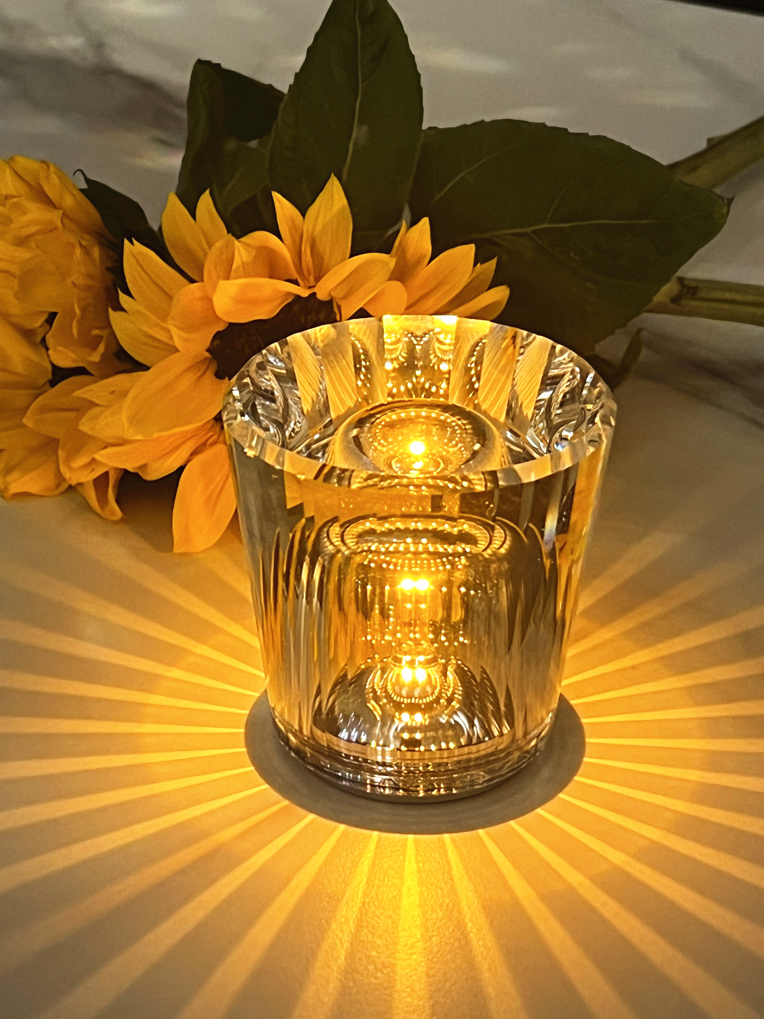 Creative table lamps, home crystal atmosphere lamps, creative table lamps, night lights, decorative lamps, ornaments details Picture