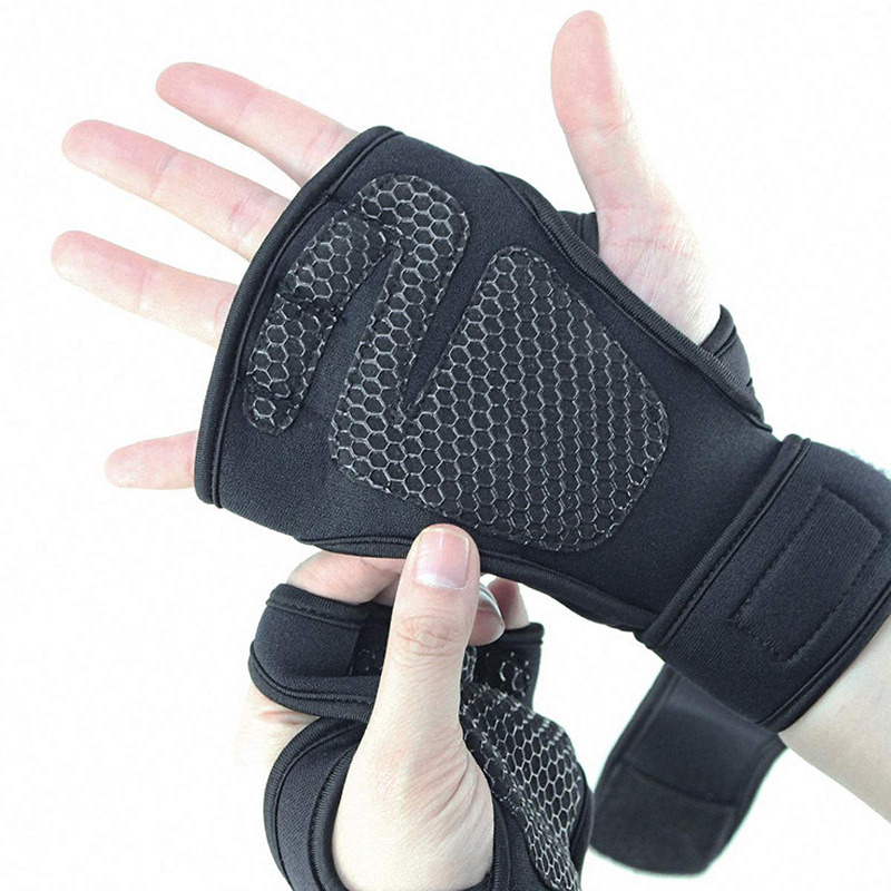 Fitness gloves, men's sports half-finger gloves, anti-slip silicone hand guards, wrist straps, anti-calling gloves, men's in stock Item Picture