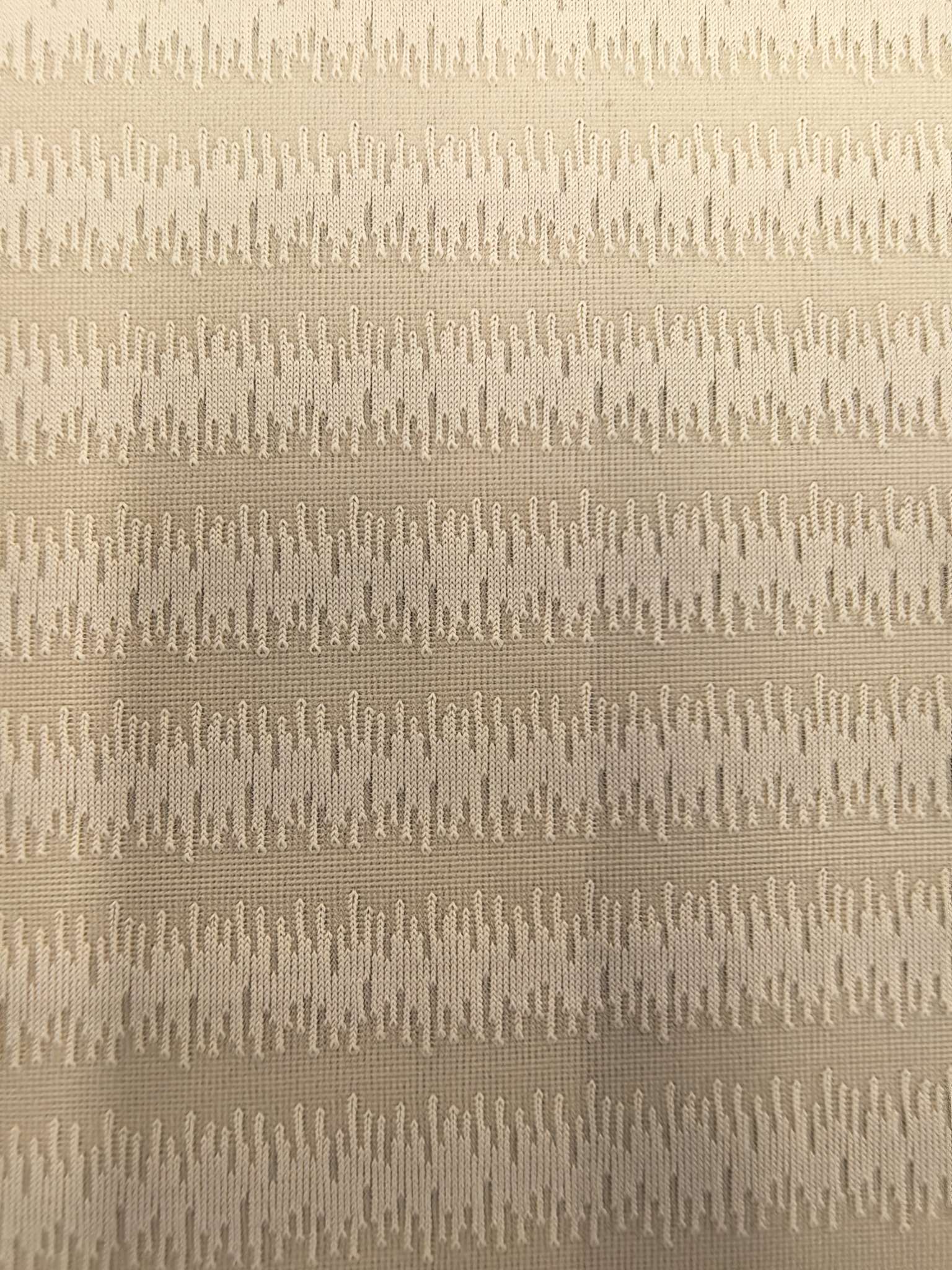 WKA90408 nylon knitted close-knit jacquard fabric is skin-friendly, soft and has a great drape. It is suitable for business men's wear. It is independently innovated, developed and customized according to samples