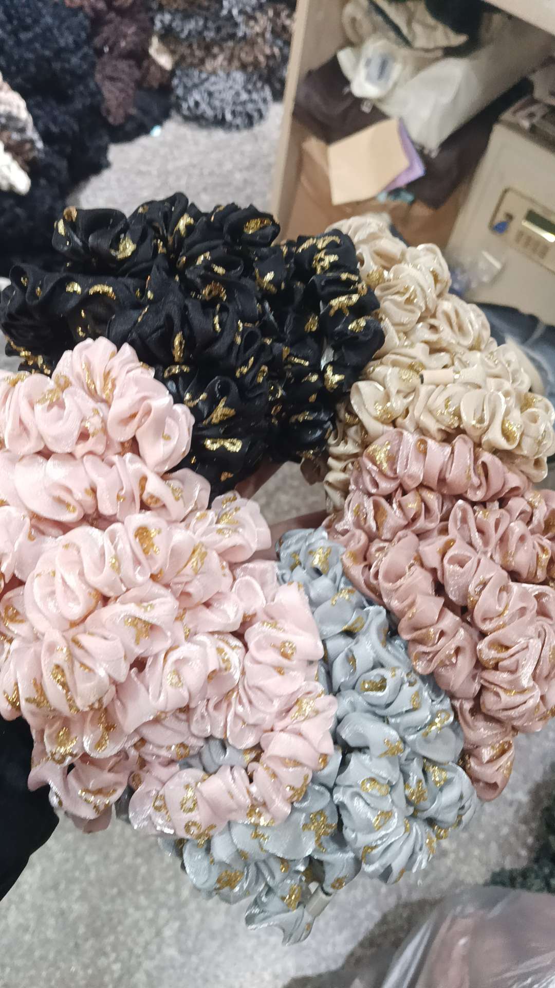 时尚饰品大肠真丝绒发圈头绳发饰发圈头饰简约百搭发夹发带女款详情图3