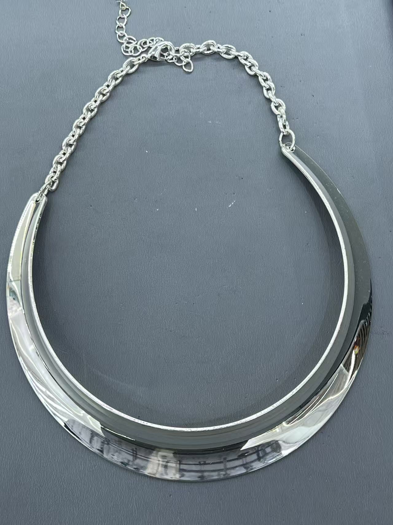 时尚饰品收纳架首饰展示架项链挂架首饰盒多功能收纳盒饰品架子简约实用项链展示架首饰展示盒首饰展示架