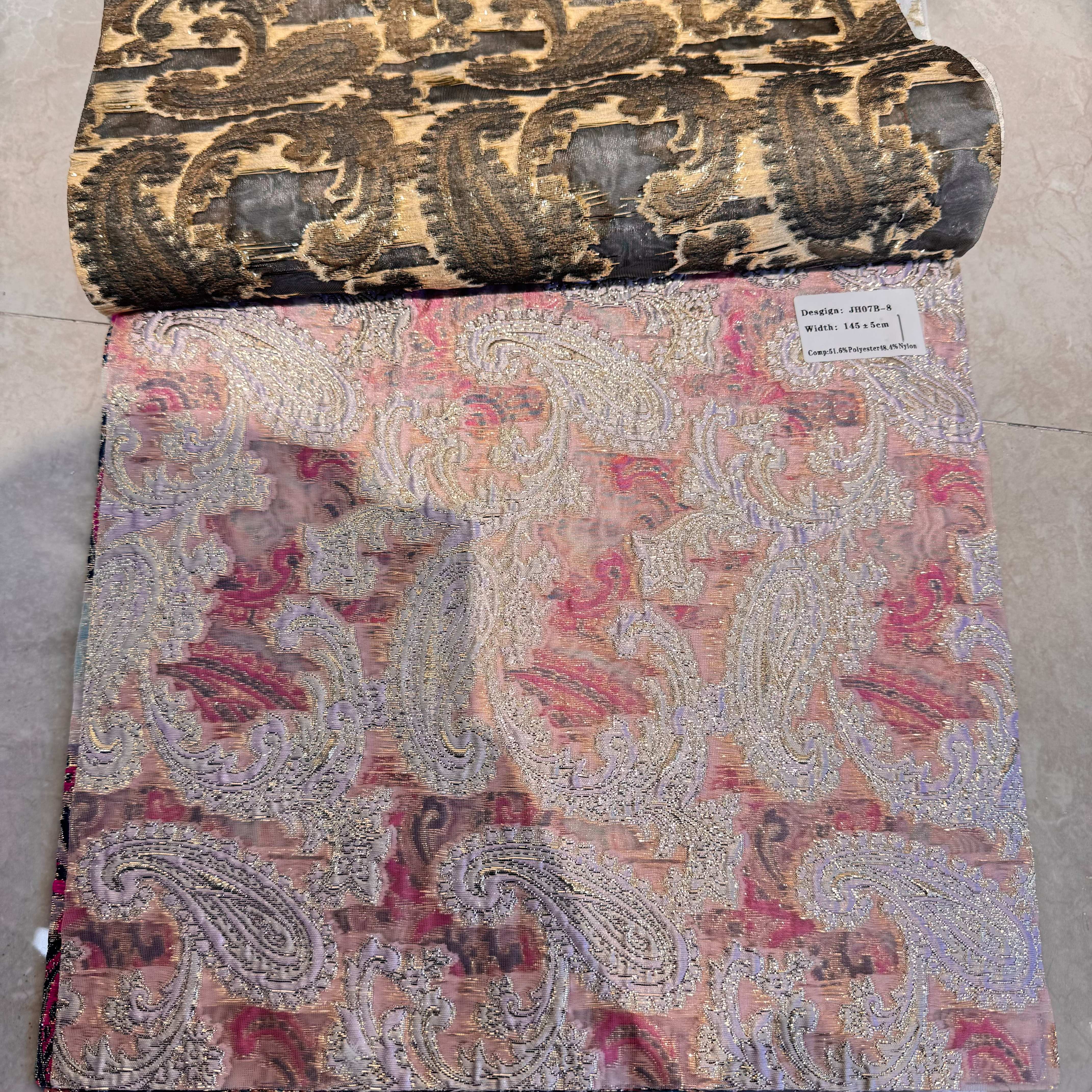 新品腰果花亮片蕾丝面料婚纱礼服演出服服装DIY珠片绣面料外贸轻奢高级感跨境美式复古桌布家用防水防油盖布欧式客厅餐桌布详情12