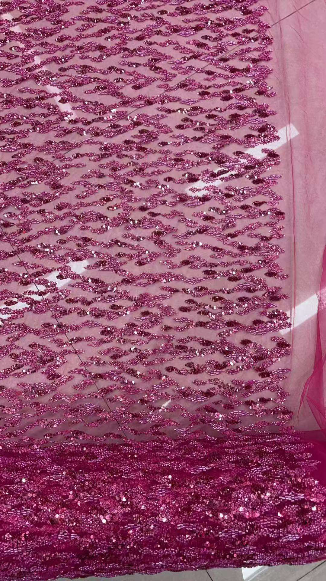 Fabric processing and customization for heavy industry wedding dresses and evening gowns, custom-made beaded fabric, high-quality handcrafted fabric selection details Picture