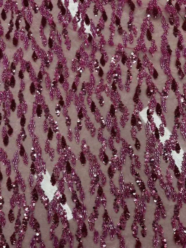Fabric processing and customization for heavy industry wedding dresses and evening gowns, custom-made beaded fabric, high-quality handcrafted fabric selection Application Scenario