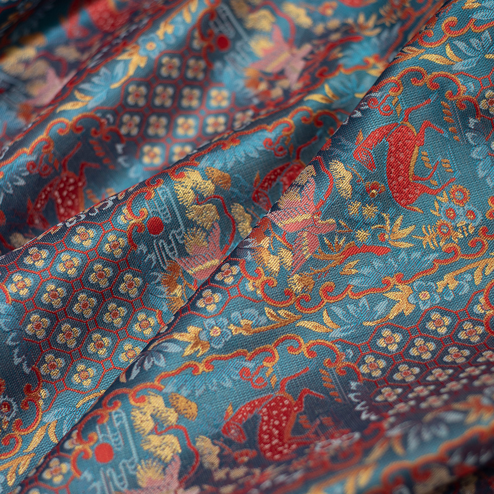 小鹿服装布料面料提花色织复古风中国风汉服锦缎人丝仿蜀锦面料国风汉服旗袍马甲手工箱包色织布料详情4