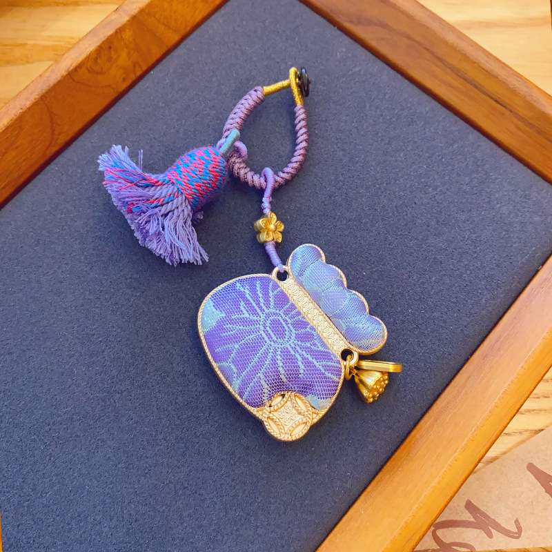 【 Finished Products 】 Intangible Cultural Heritage Song Jin Pure Handcrafted Song Jin Fortune bag, hanging cart, double-sided money bag, keychain, pendant, handcrafted fabric camellia Item Picture