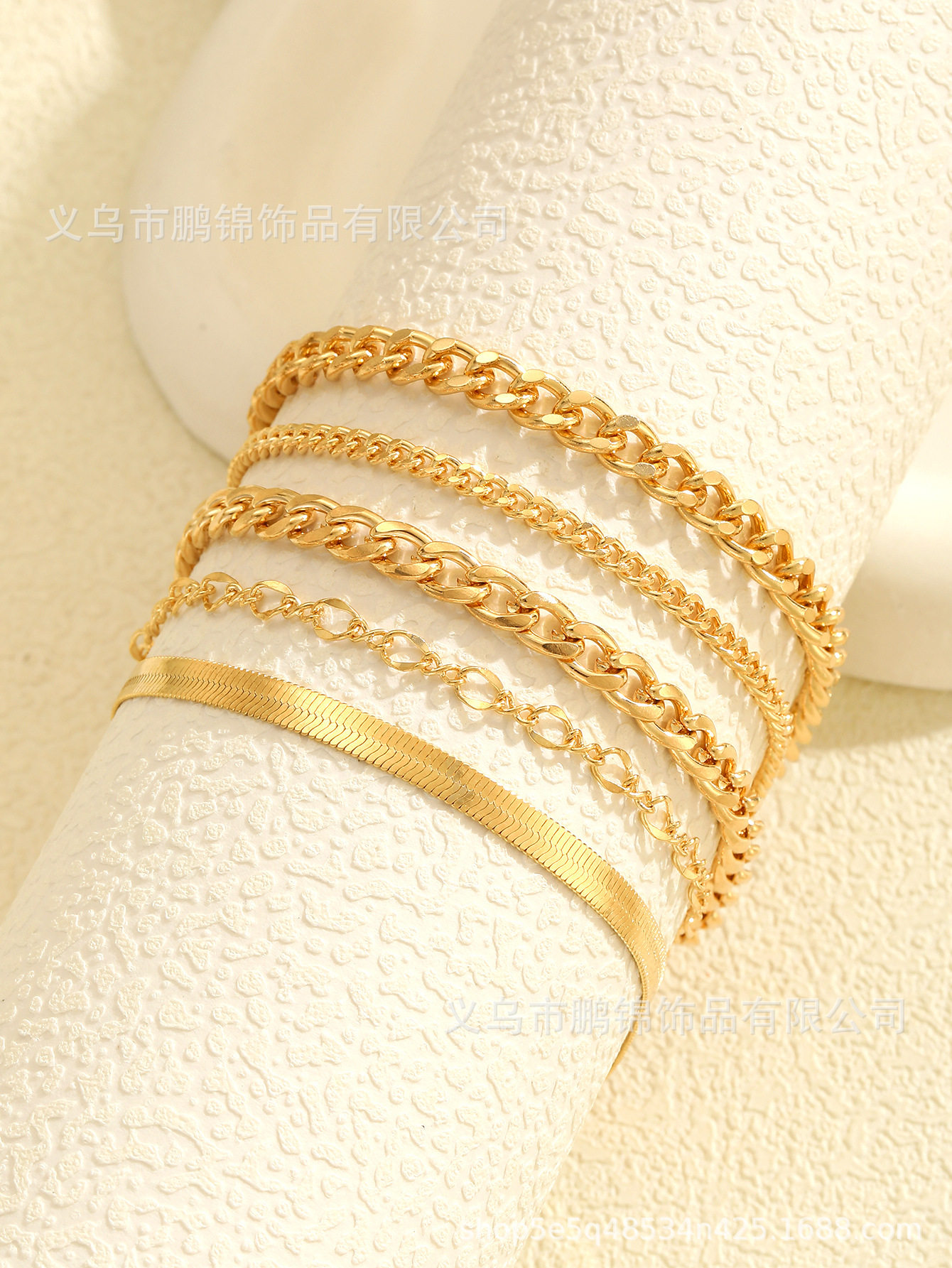 跨境欧美饰品 金色手链轻奢高级感小众设计感首饰配饰简约手饰女详情8