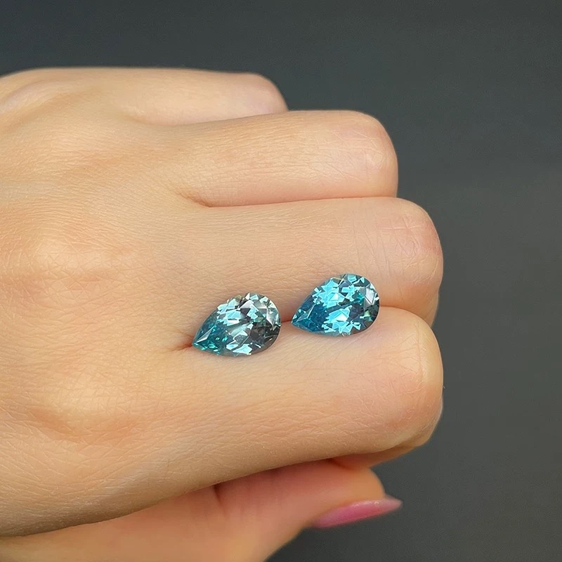 宝石工艺品实物图