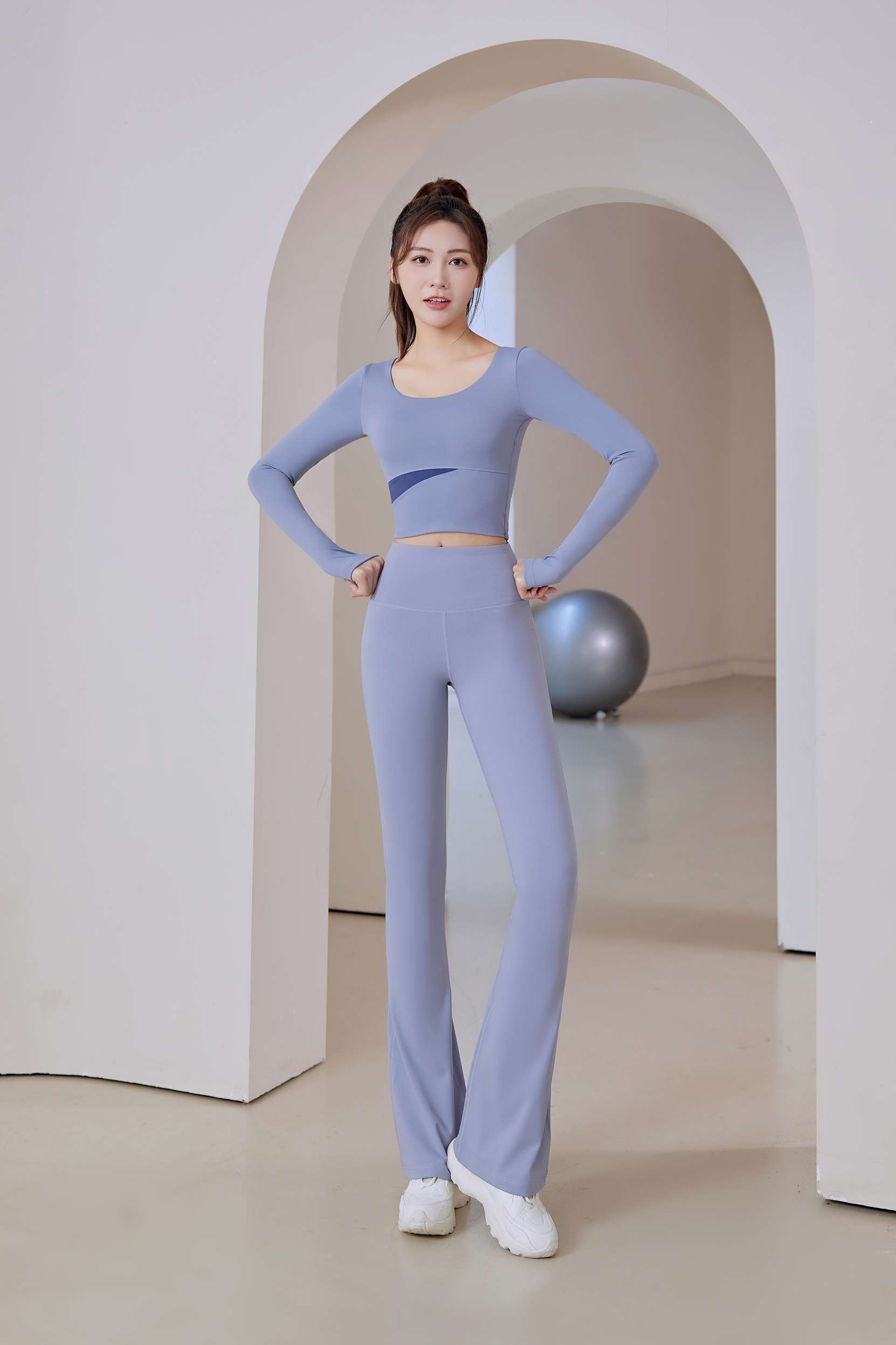 运动户外瑜伽服女紧身健身裤套装休闲运动服 l瑜伽服女款舒适透气