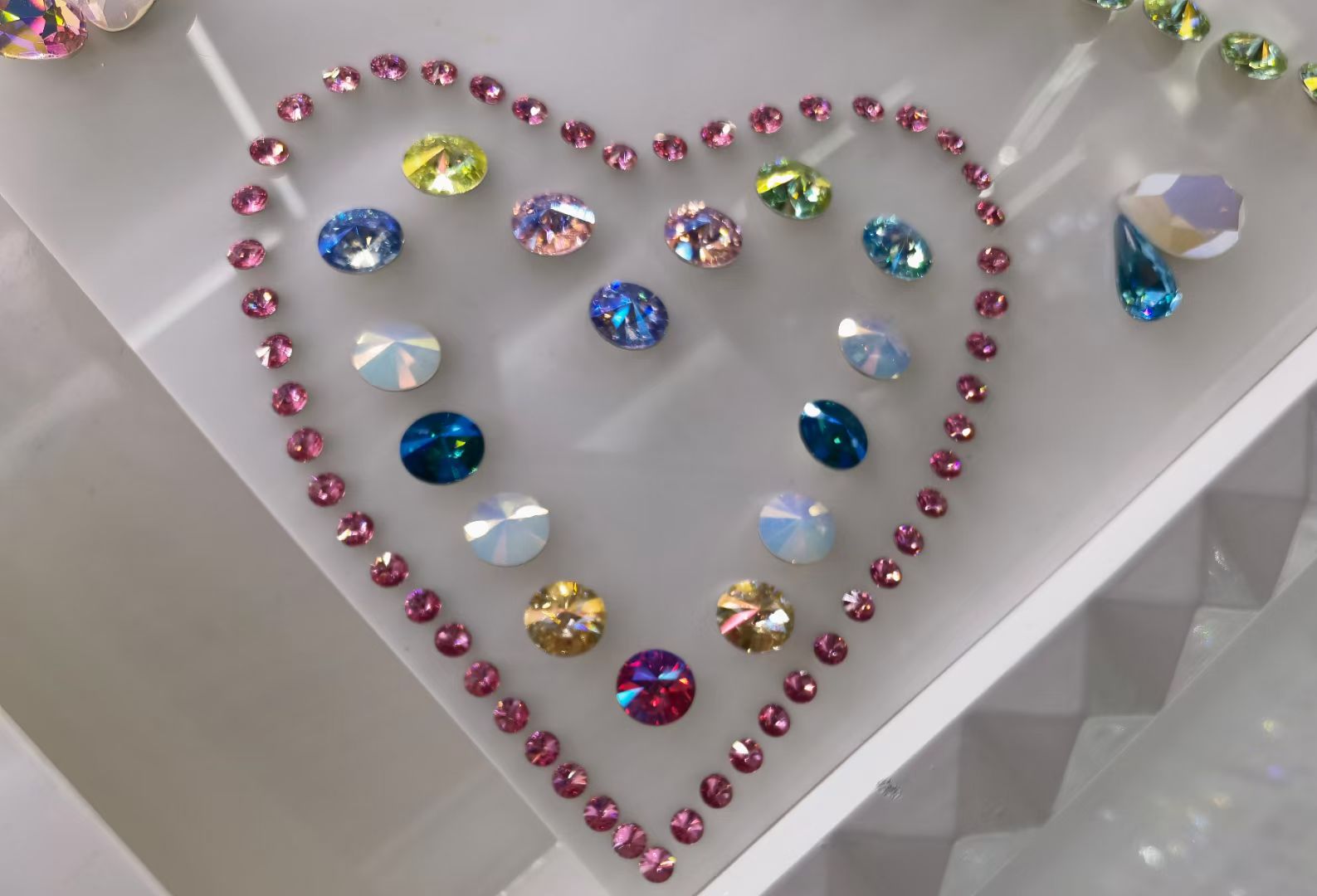 水晶工艺品实物图