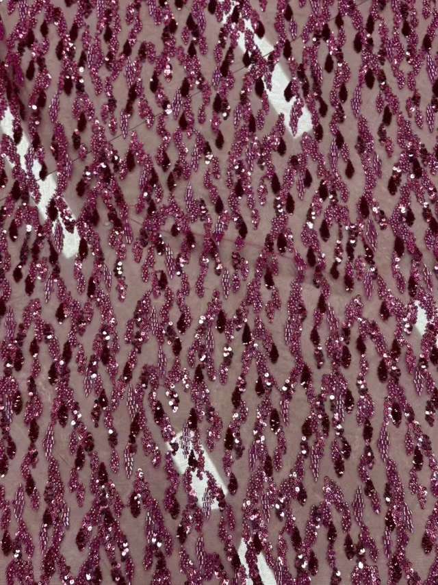 Fabric processing and customization for heavy industry wedding dresses and evening gowns, custom-made beaded fabric, high-quality handcrafted fabric selection Specification image