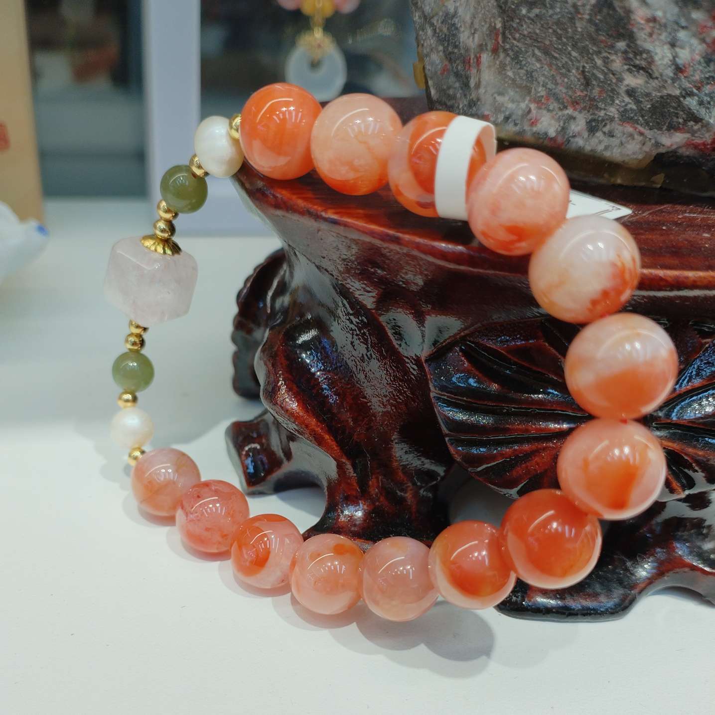 10mm crystal bracelet, Nan Hong with pearl and Hetian jade, fashionable and versatile jewelry bracelet, trendy style, for both women and men details Picture