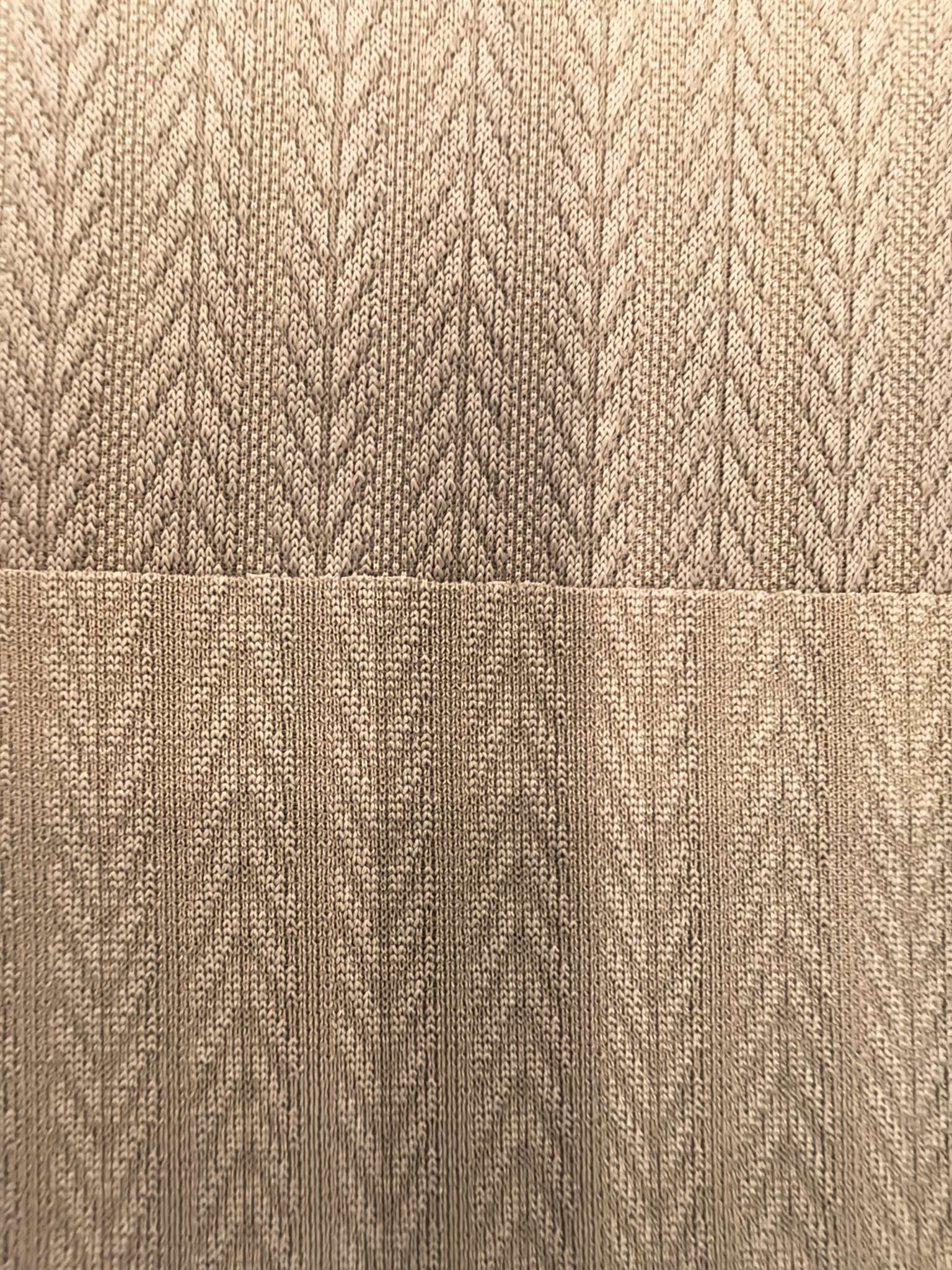 WKS90158 nylon knitted close-knit jacquard double-sided fabric is skin-friendly, soft and has a good drape. It is suitable for business men's clothing. Independent innovation, targeted development and sample customization Specification image