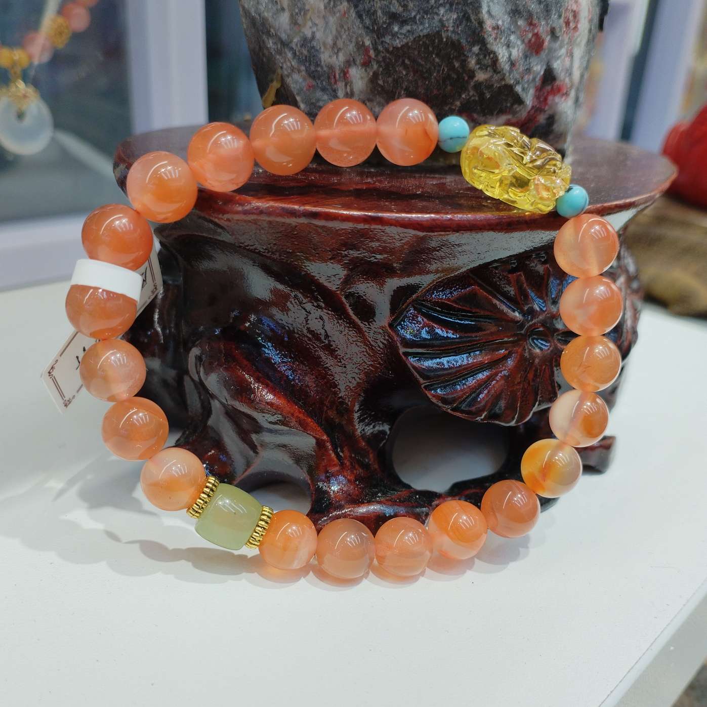 8mm natural crystal bracelet, South red amber and Hetian jade jewelry, fashionable bracelet, simple and versatile accessory gift for women