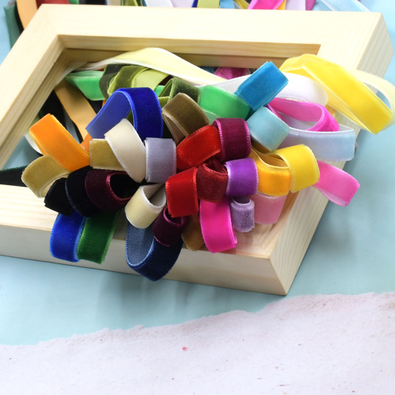 圣诞织带 丝绒带 织带辅料彩带丝带外贸 装饰材料织带辅料辅料布织带彩带丝带段面圆点织带子母带滚边条详情3