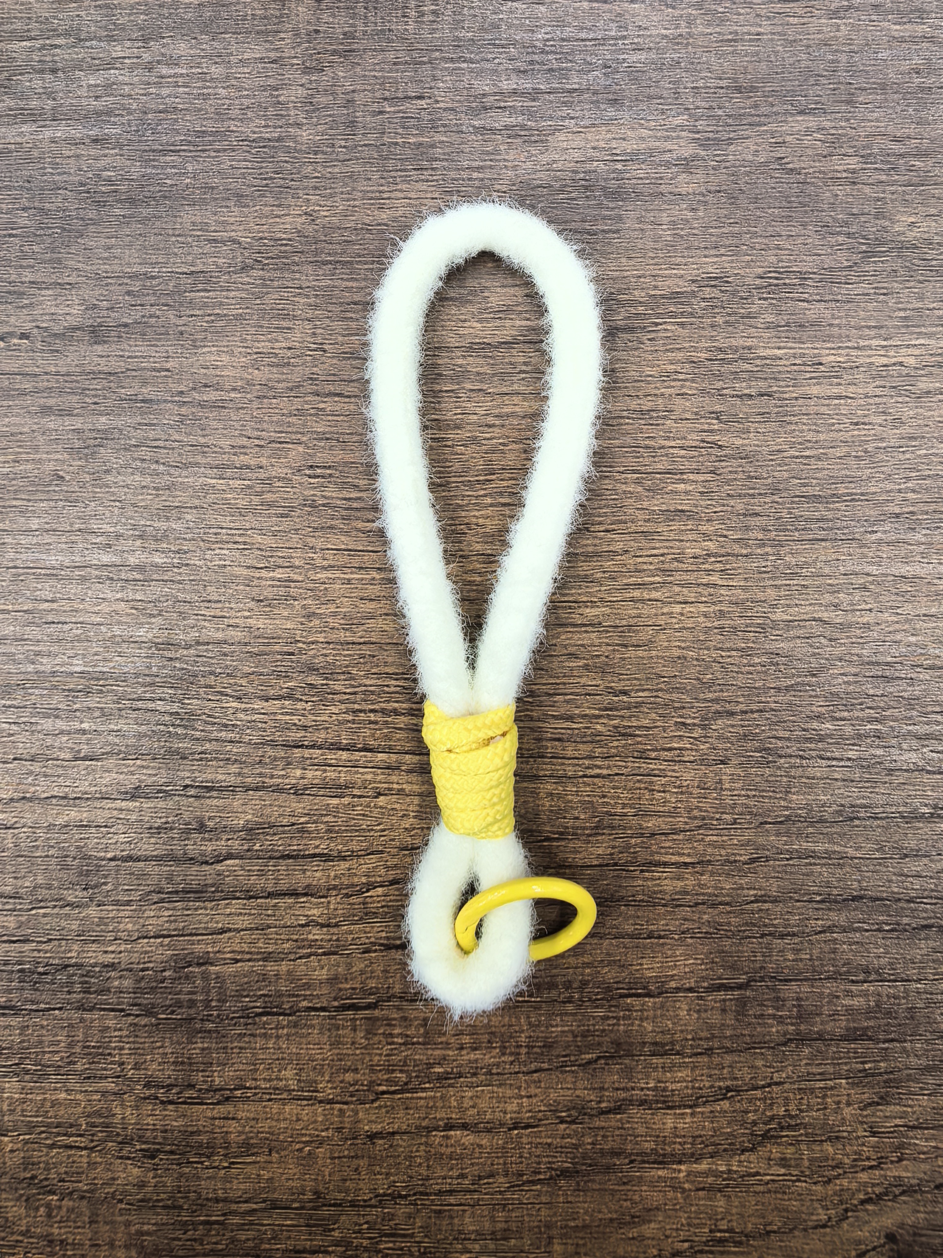 New color plush two-color mobile phone short lanyard anti-loss wristband rope water cup fashionable mobile phone chain hanging decoration detail image 4