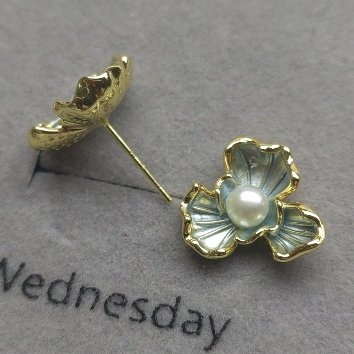 OJOX Iris freshwater Pearl fashionable Stud earrings in Haze blue drip glaze, anti-allergy and non-fading, high-end detail image 4